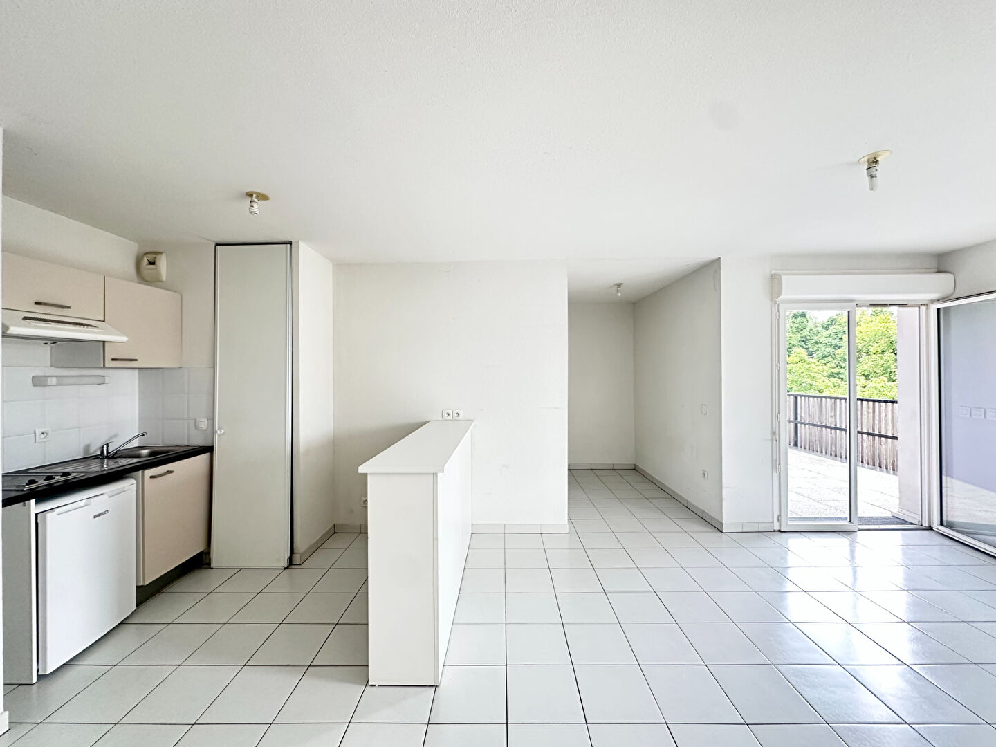 Photo T2 avec Terrasse de 20 m² ! BRUGES AUSONE image 5/6