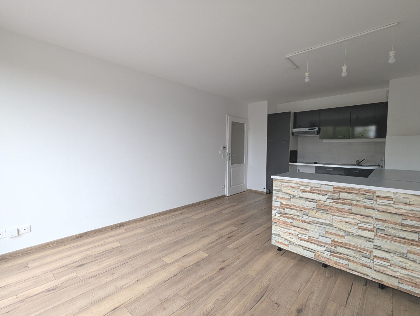 Photo Appartement Ronchin 2 pièce(s) 40.60 m2 image 2/6