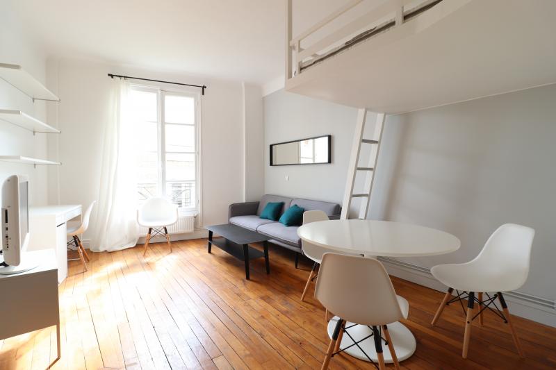Agence immobilière de QUOD,  ASSOCIES Paris 17eme
