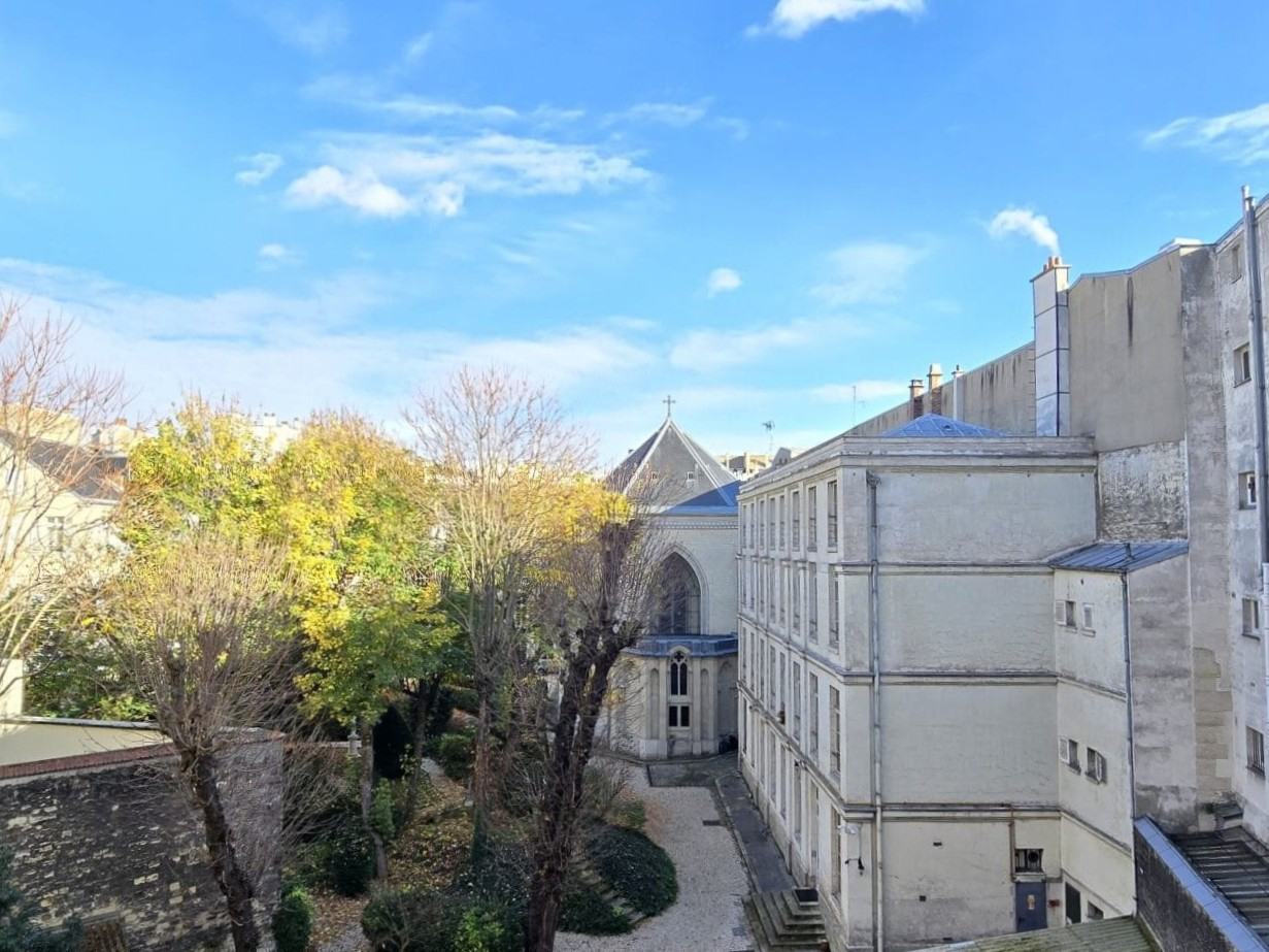 Agence immobilière de QUOD,  ASSOCIES Paris 17eme