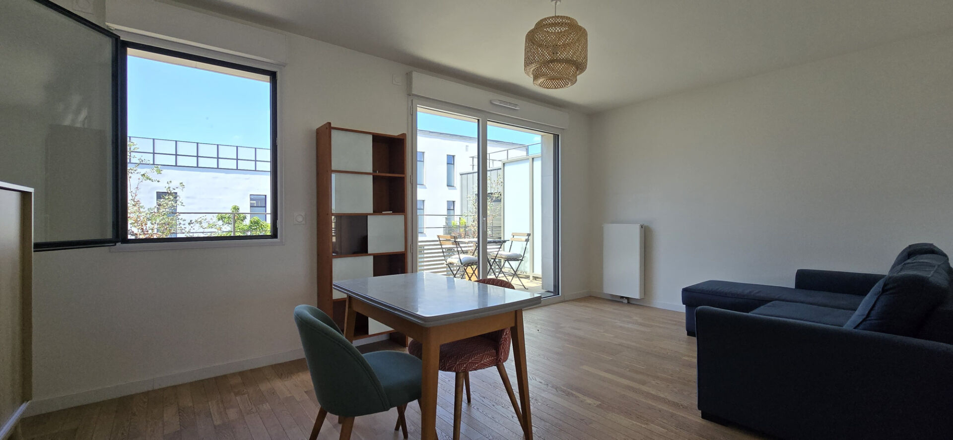 Photo Appartement Clichy avec terrasse- 2 pièces de 47 m2 - Terrasse. image 4/6