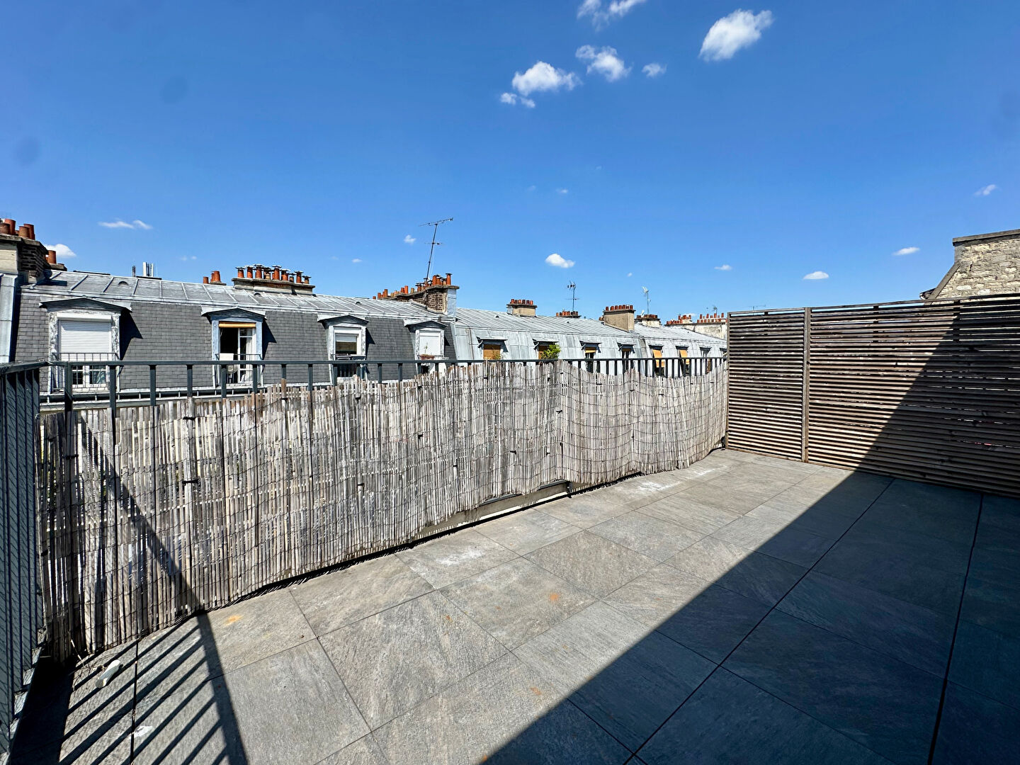 Agence immobilière de QUOD,  ASSOCIES Paris 17eme