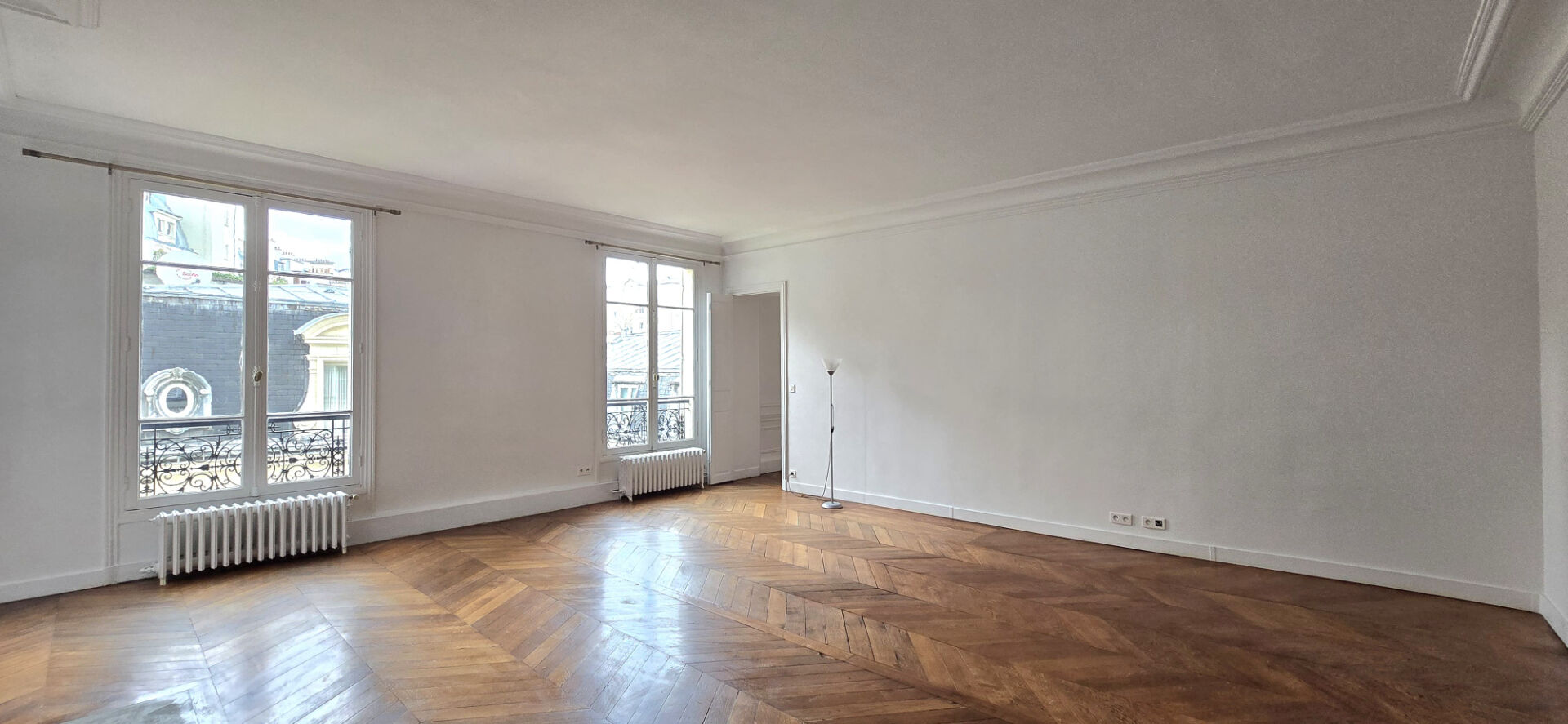 Agence immobilière de QUOD,  ASSOCIES Paris 17eme
