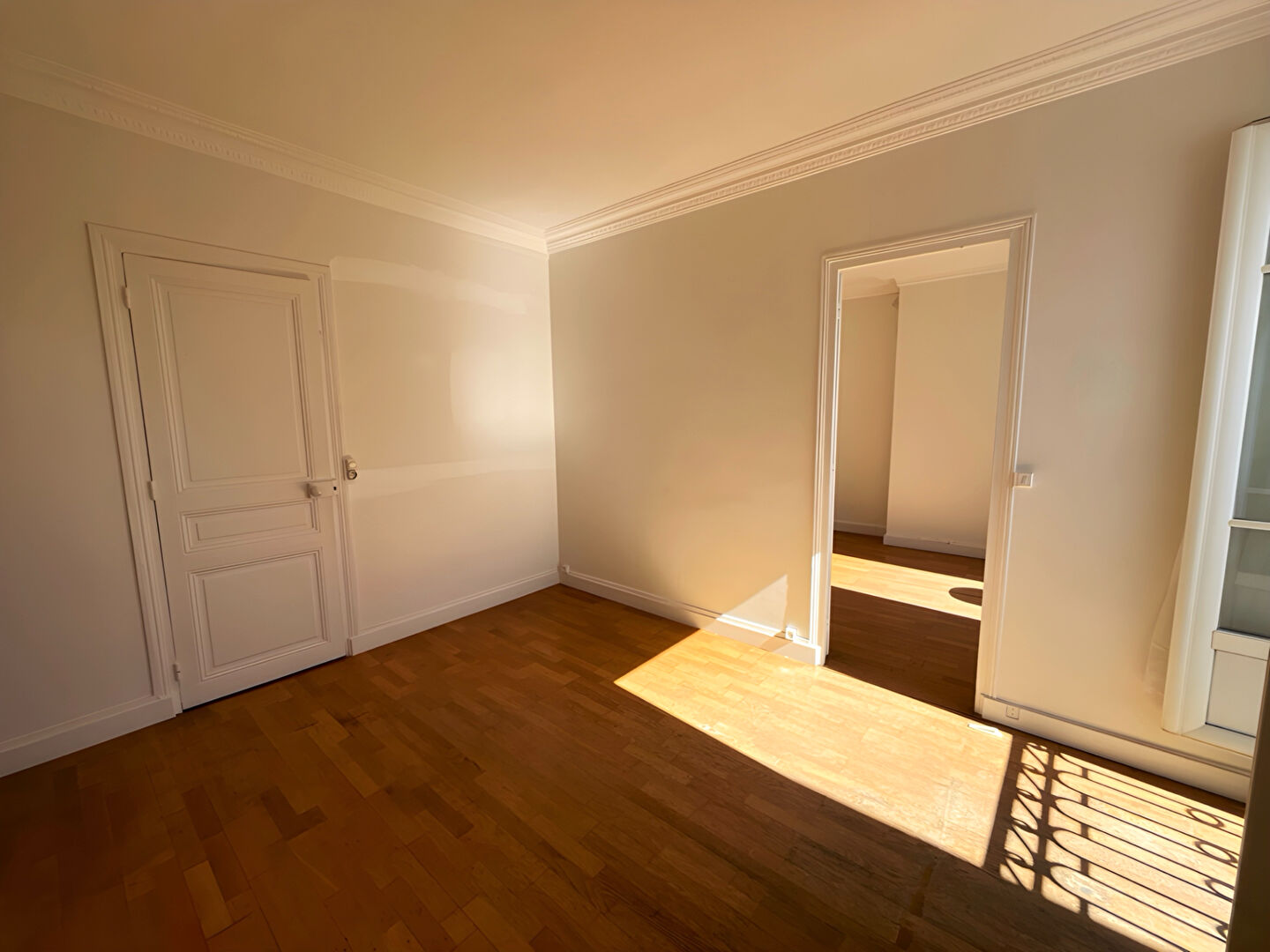 Photo Appartement Levallois-perret 2 pièce(s) 33.20 m2 image 3/6