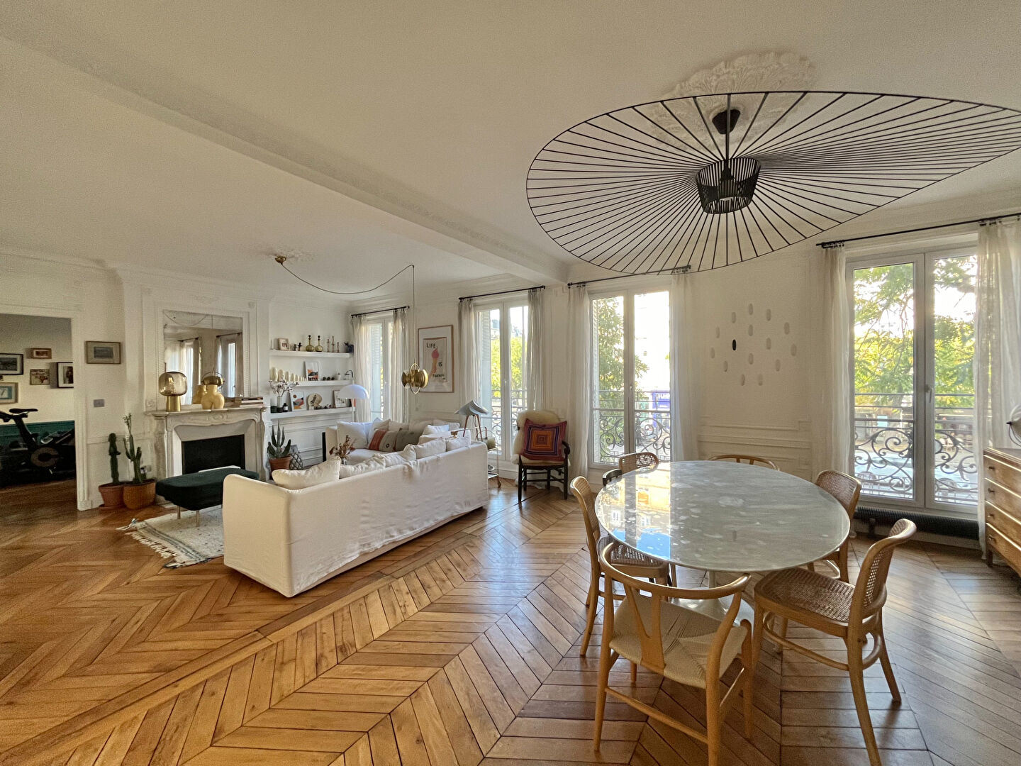 Agence immobilière de QUOD,  ASSOCIES Paris 17eme