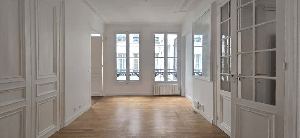 Photo Appartement Paris 4 pièce(s) 92 m2 image 2/6