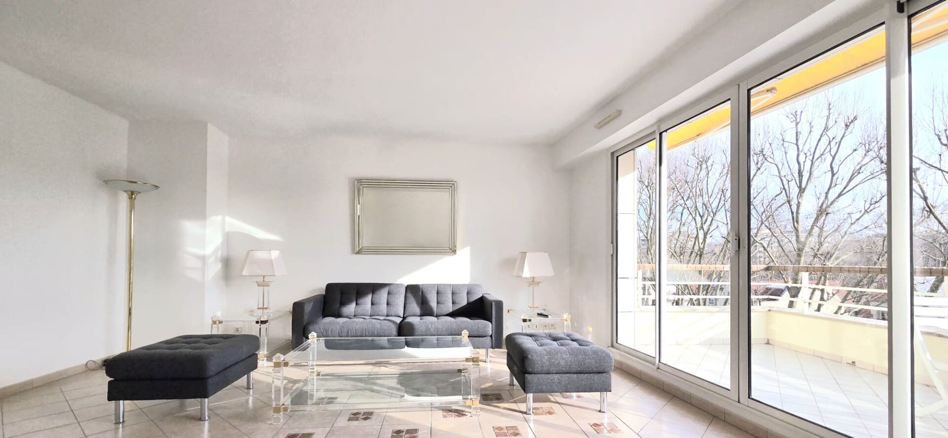 Agence immobilière de QUOD,  ASSOCIES Paris 17eme