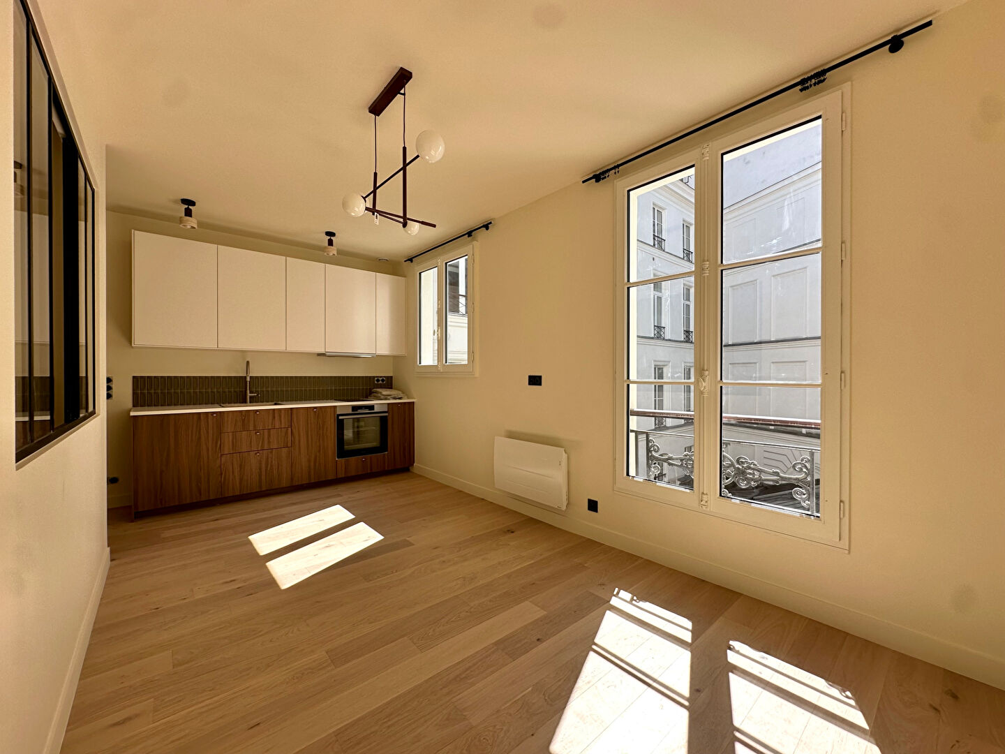 Agence immobilière de QUOD,  ASSOCIES Paris 17eme