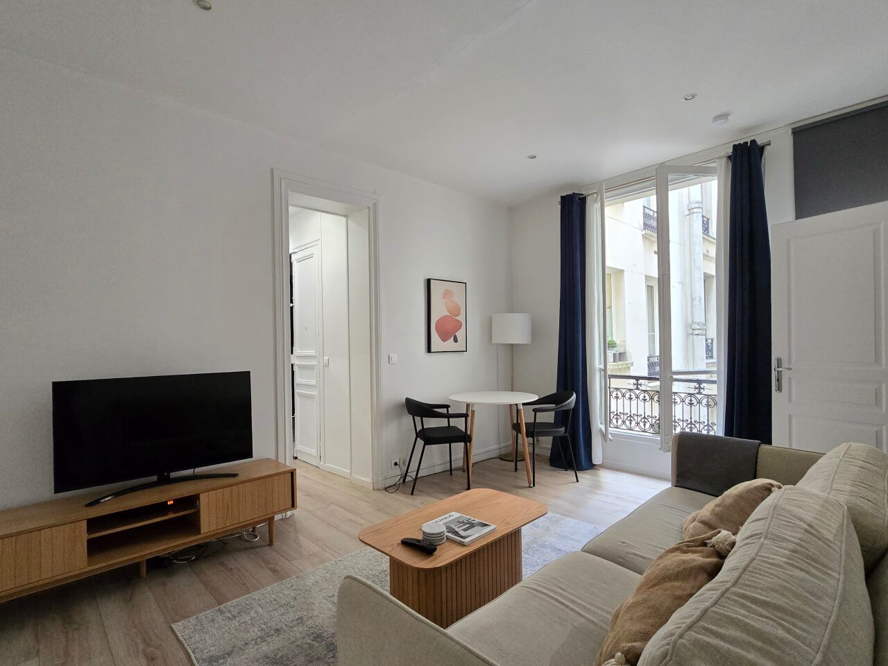 Agence immobilière de QUOD,  ASSOCIES Paris 17eme