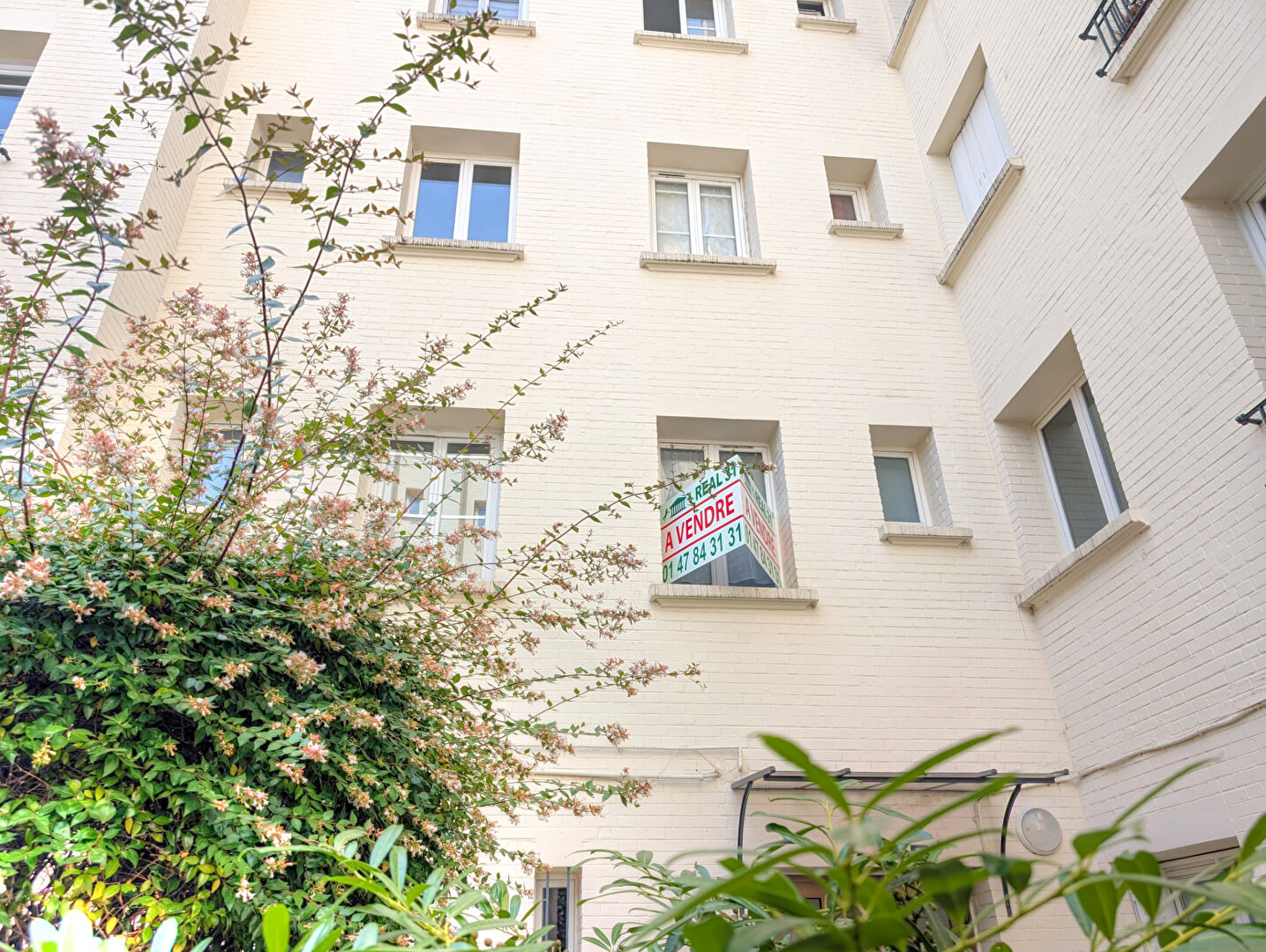 Appartement La Garenne Colombes Studio 23,92 m2