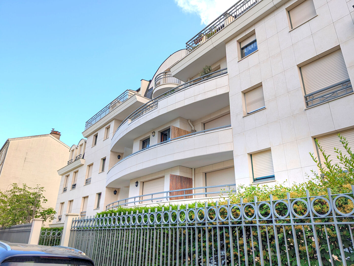 Parking — La Garenne-Colombes