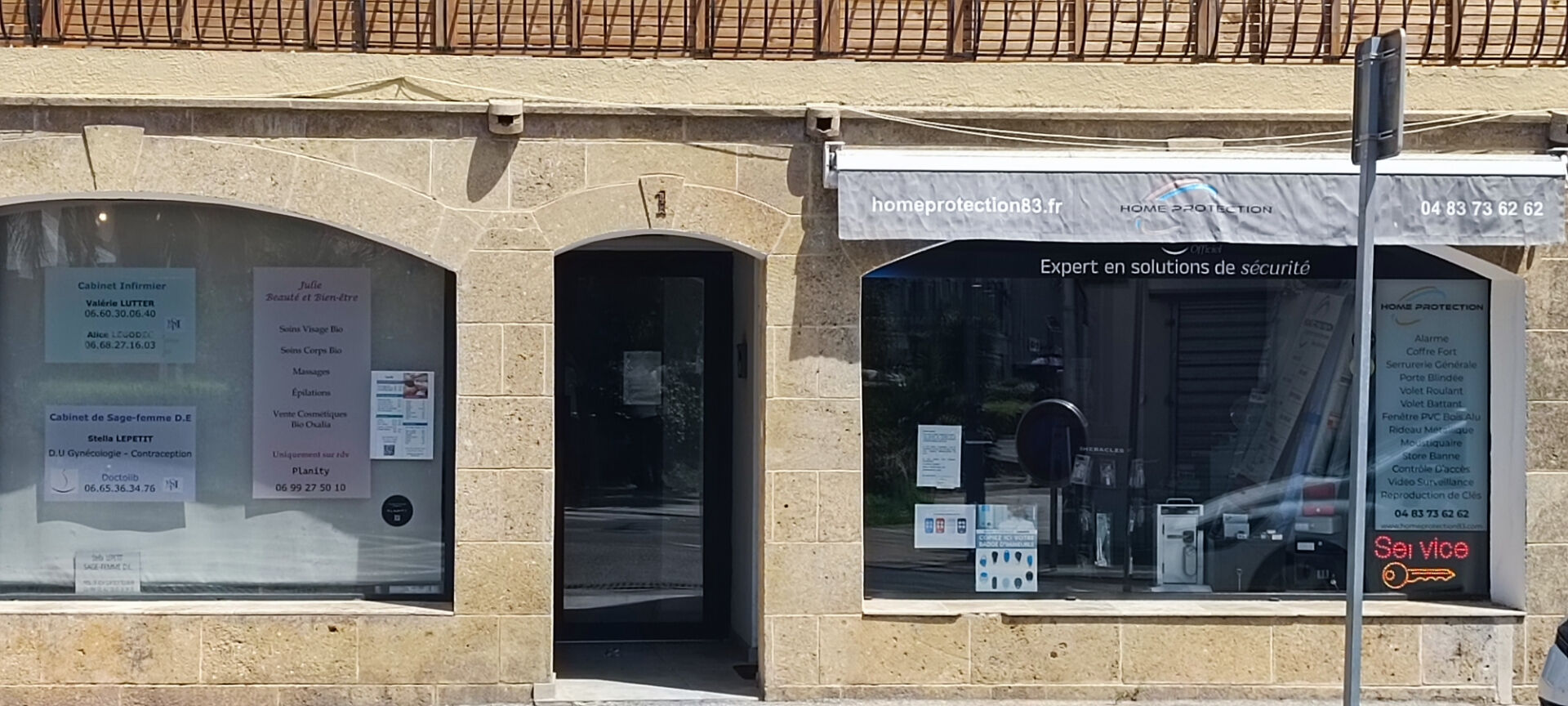 ** Cession Droit Au Bail ** Très Bon Emplacement ** (83430) SAINT MANDRIER SUR MER **