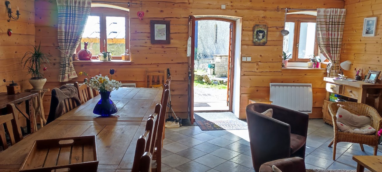 Photo Belle ferme Savoyarde entièrement restaurée image 5/6