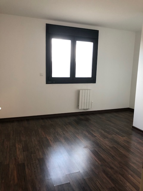 Photo Appartement Beaucroissant 2 pièce(s) 67.44 m2 image 4/6