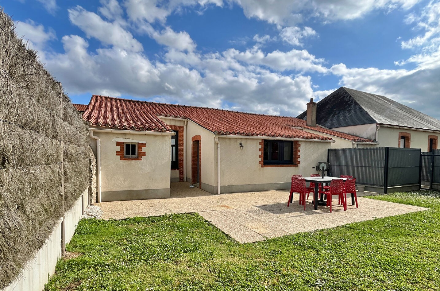 Vente maison la garnache : vue 1 Vente maison la garnache : vue 1 - Rocher Immobilier