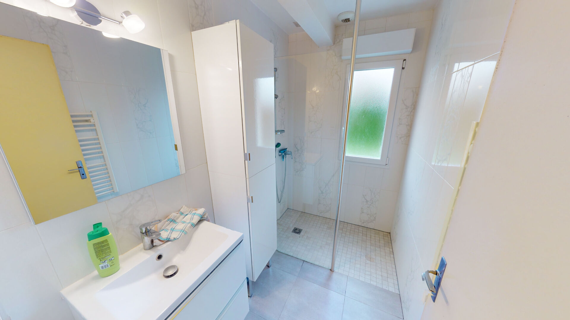 Photo MAISON DE PLAIN-PIED PROCHE MER - 2 CHAMBRES - GARAGE image 6/6