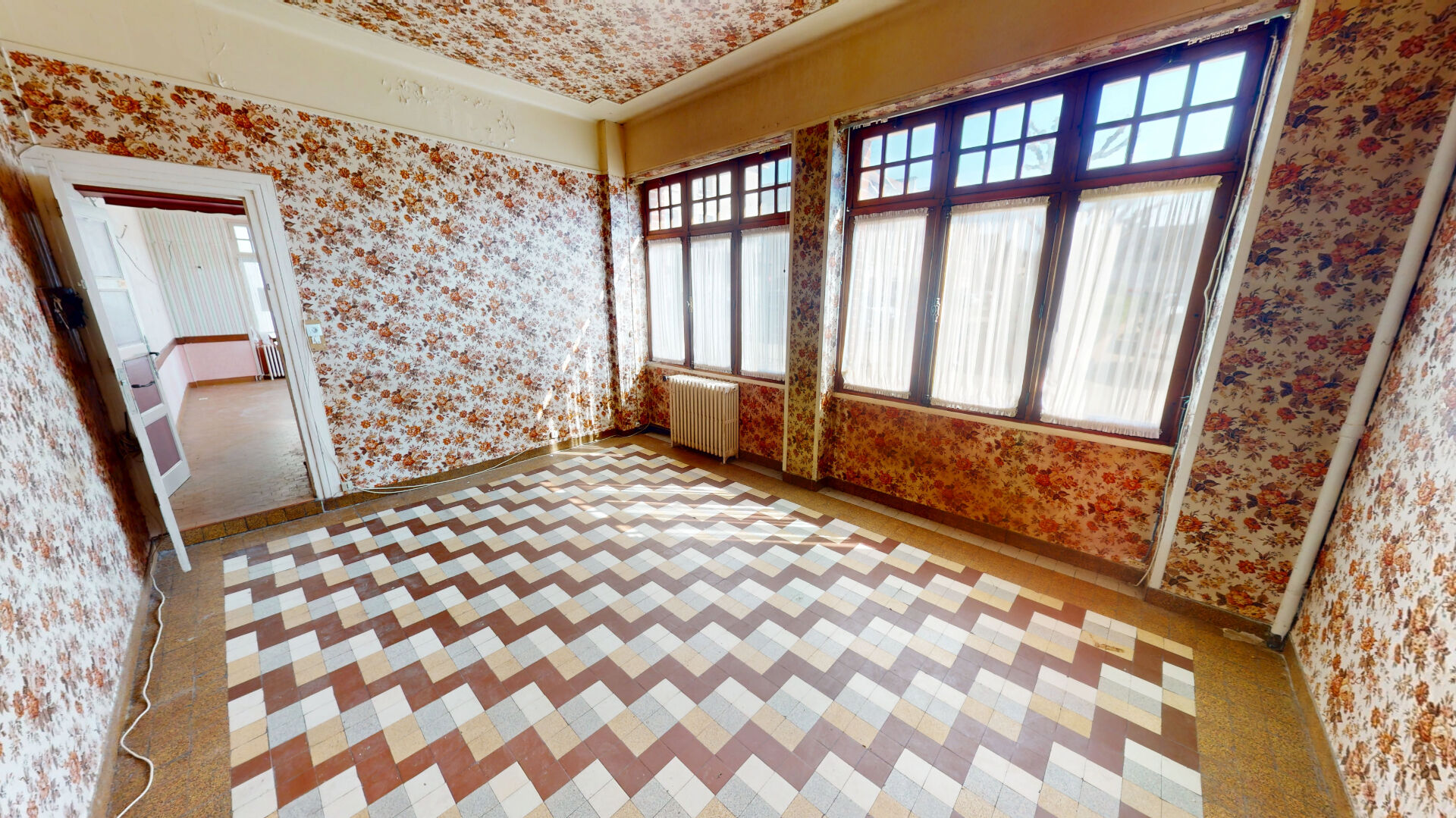 Photo IMMEUBLE À FORT POTENTIEL - 402 M2 - CENTRE DE THURY-HARCOURT image 3/6