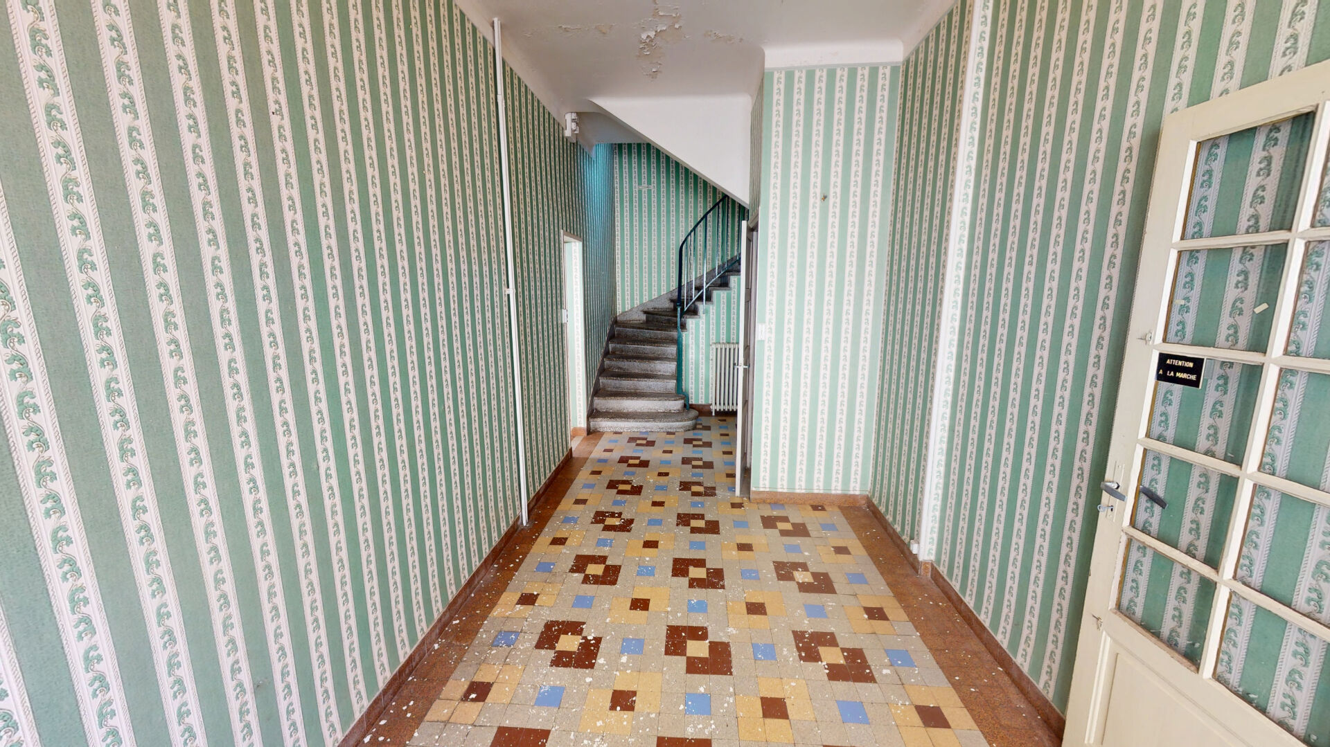 Photo IMMEUBLE À FORT POTENTIEL - 402 M2 - CENTRE DE THURY-HARCOURT image 6/6