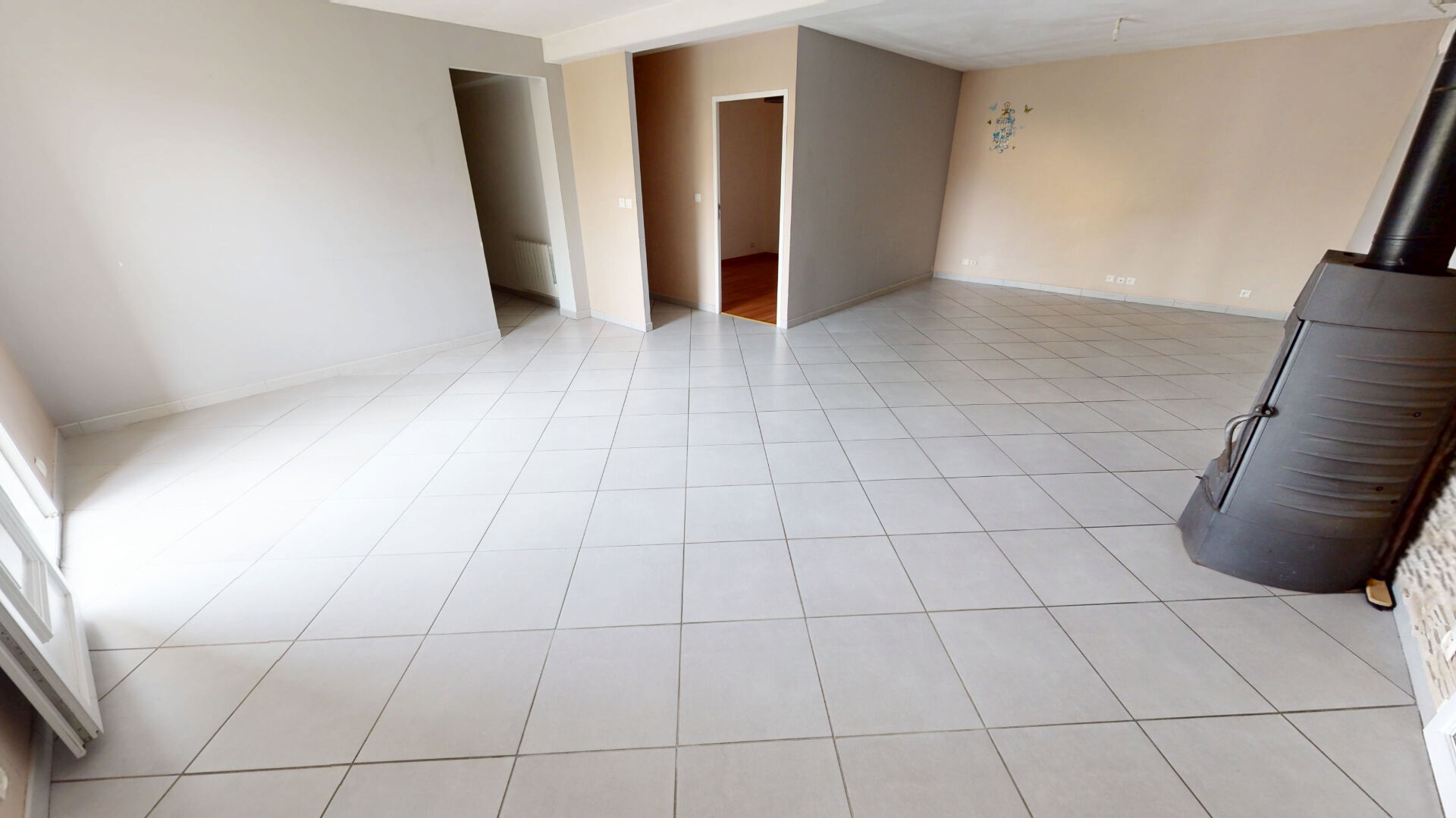 MAISON DE PLAIN-PIED DE 111 M2 AVEC 3 CHAMBRES - PROCHE PORT EN BESSIN - OMAHA BEACH