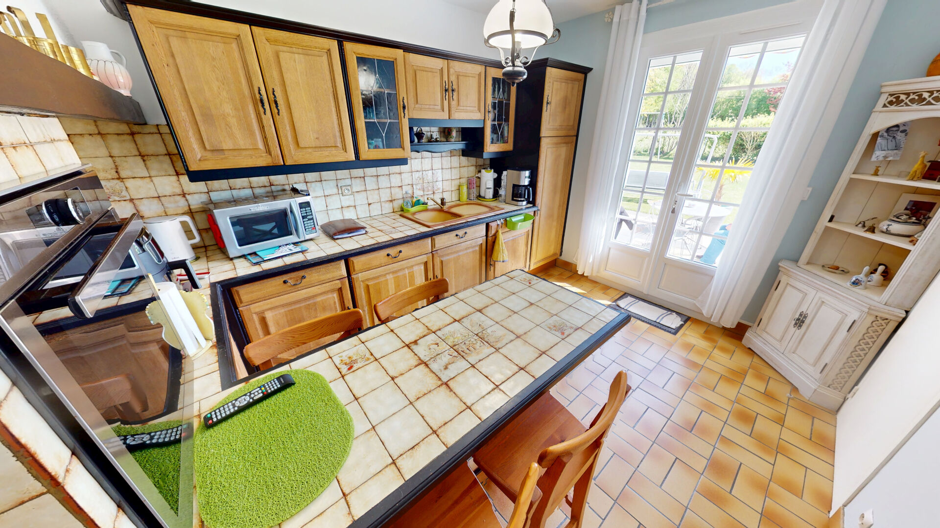 Photo MAISON 5 CHAMBRES - SOUS-SOL COMPLET - VALAMBRAY image 4/6