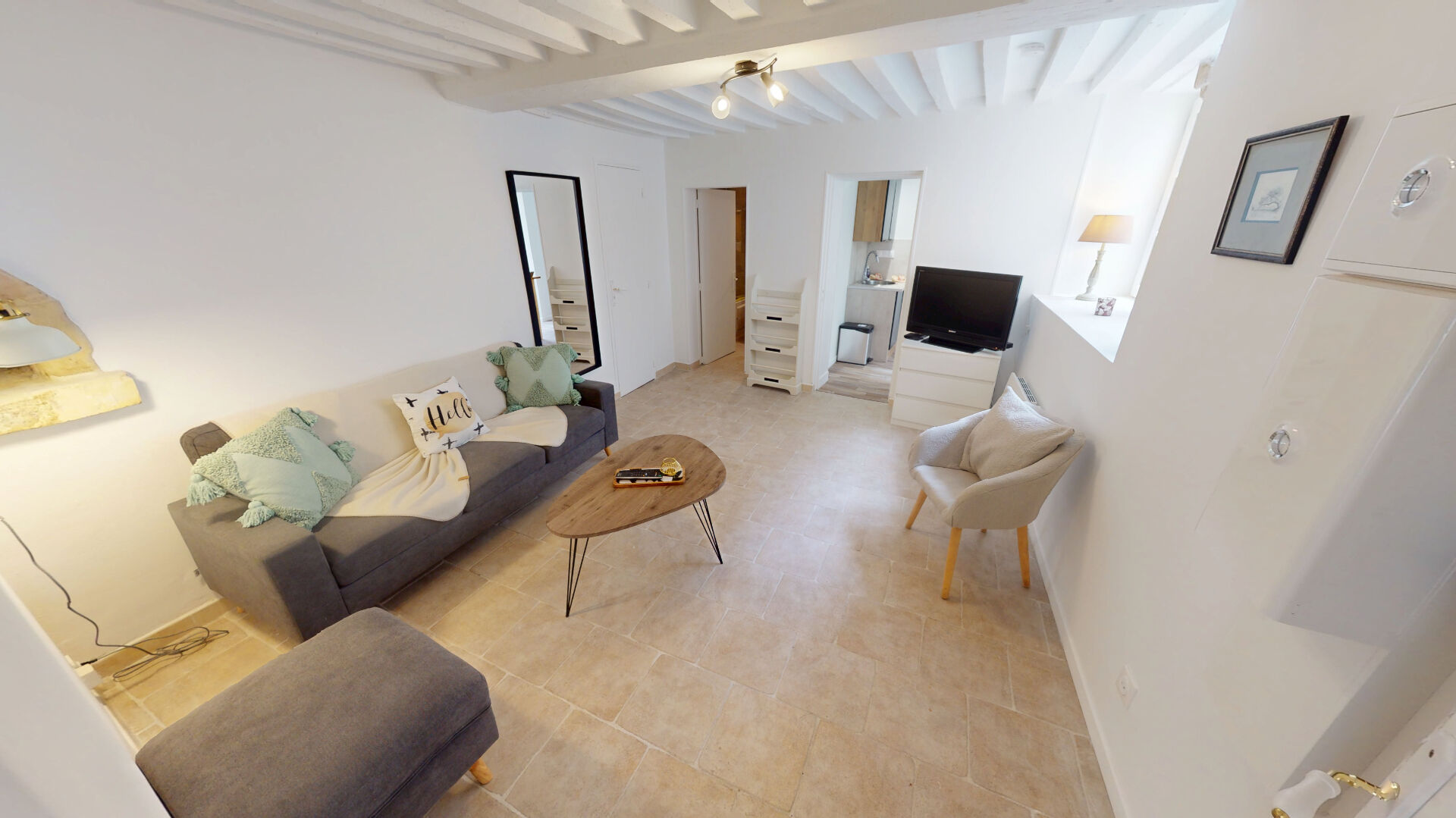 Photo APPARTEMENT 2 PIÈCES EN SOUPLEX - COUR INTÉRIEURE - BAYEUX CENTRE HISTORIQUE image 1/6