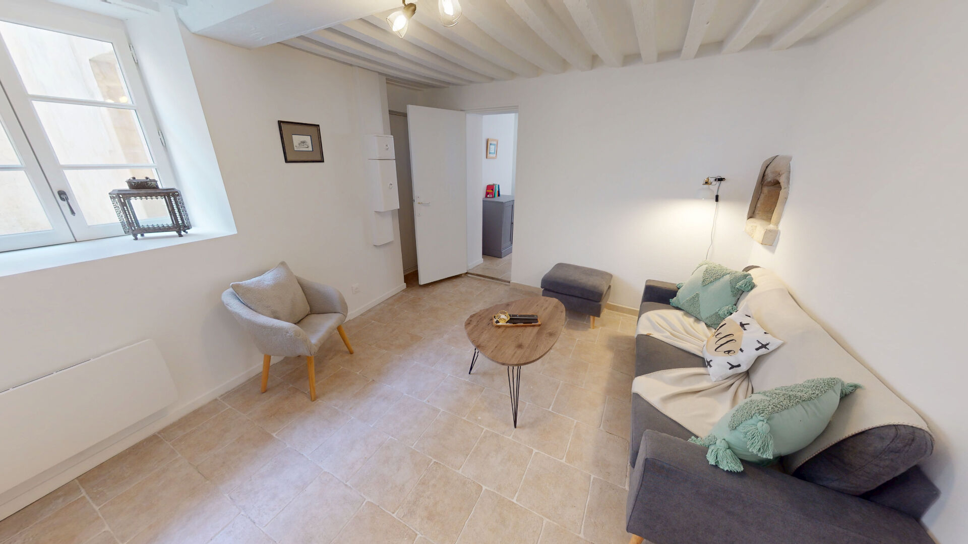 Photo APPARTEMENT 2 PIÈCES EN SOUPLEX - COUR INTÉRIEURE - BAYEUX CENTRE HISTORIQUE image 2/6