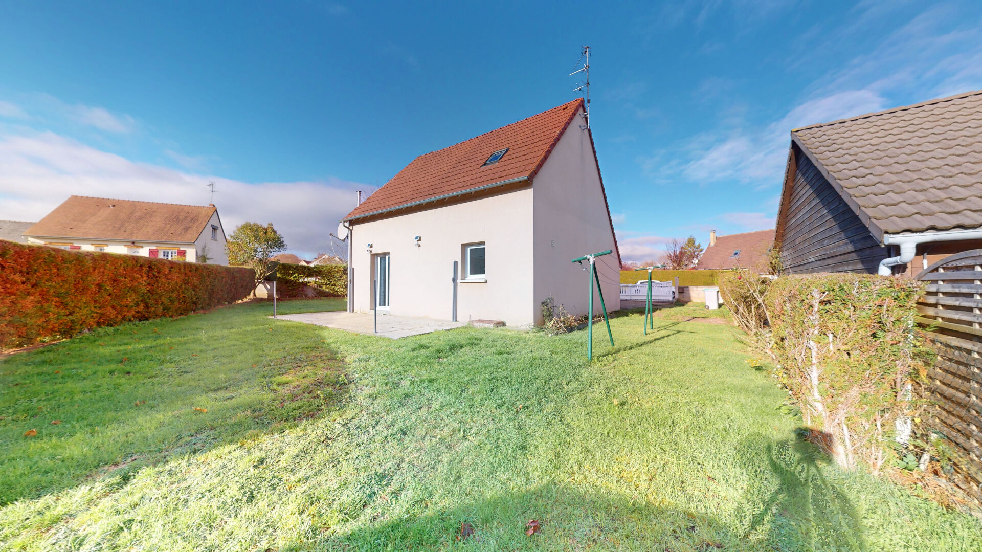 MAISON INDIVIDUELLE - GARAGE - CROISSANVILLE