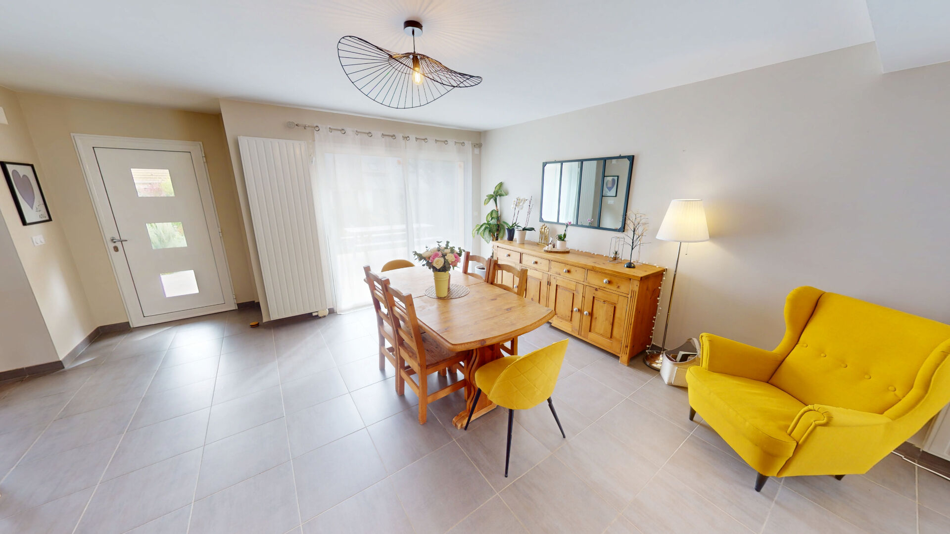 Photo MAISON AVEC GRANDS VOLUMES - 4 CHAMBRES - VIE DE PLAIN-PIED - 2 KMS CREULLY image 5/6
