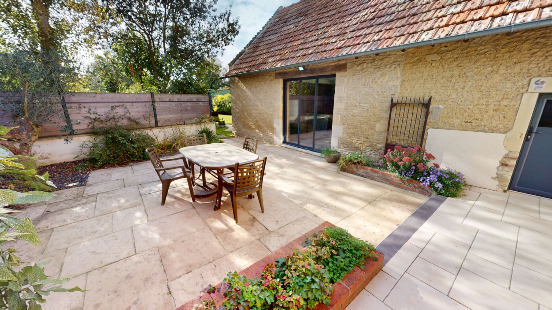 Agence immobilière de RUE DU PARTICULIER Caen