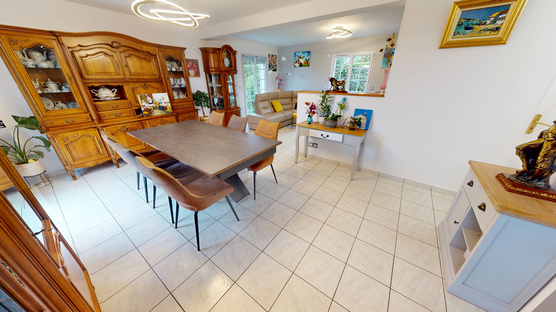 Photo MAISON INDIVIDUELLE -  4 CHAMBRES - 10 MINS DE CAEN image 3/6