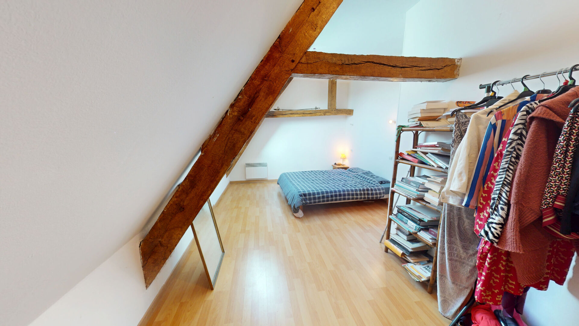 Photo MAISON EN PIERRE - 3 CHAMBRES - PROCHE FALAISE CENTRE image 6/6