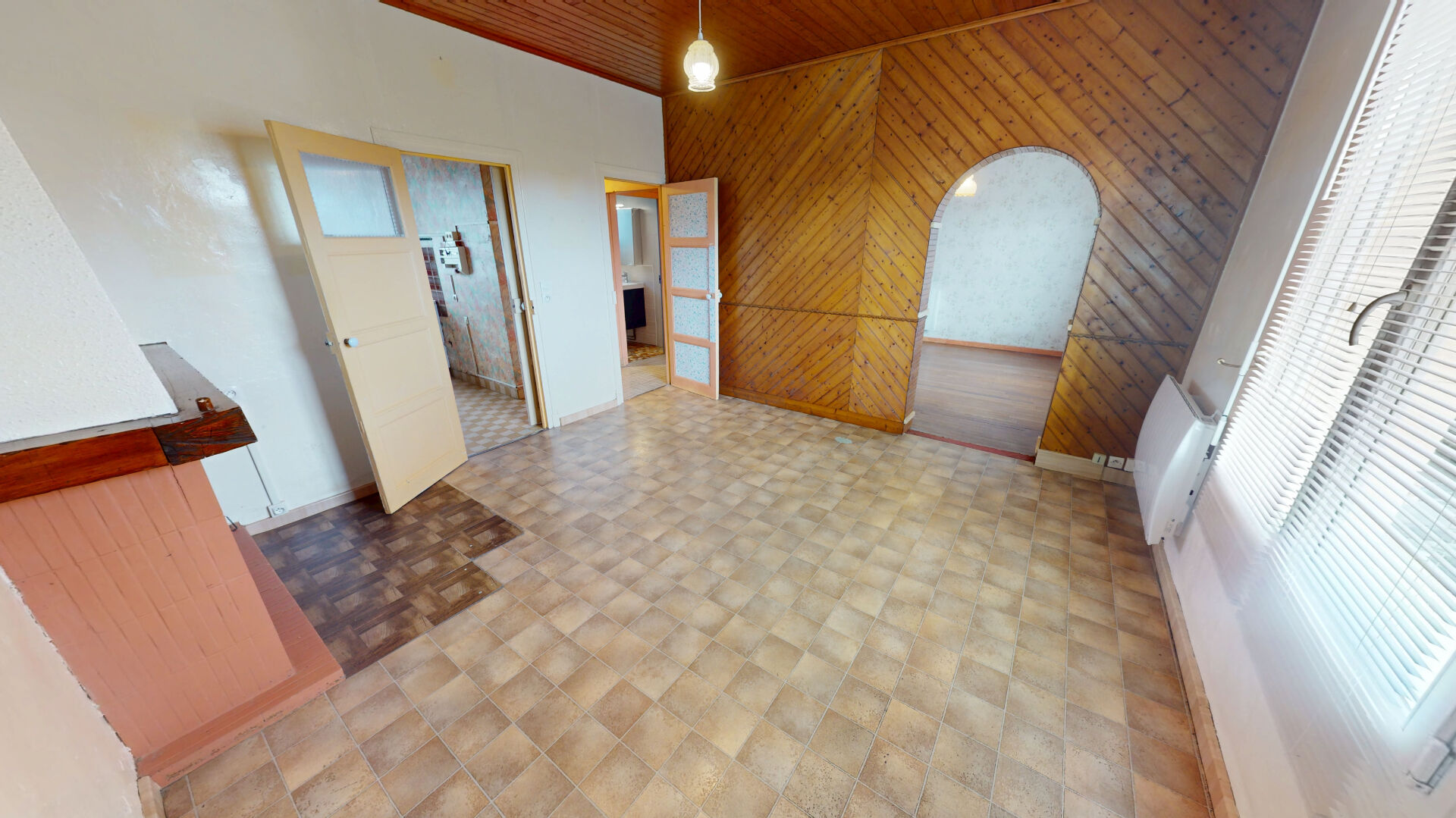 MAISON EN PIERRE - 4 CHAMBRES - 10 MINS SUD DE CAEN