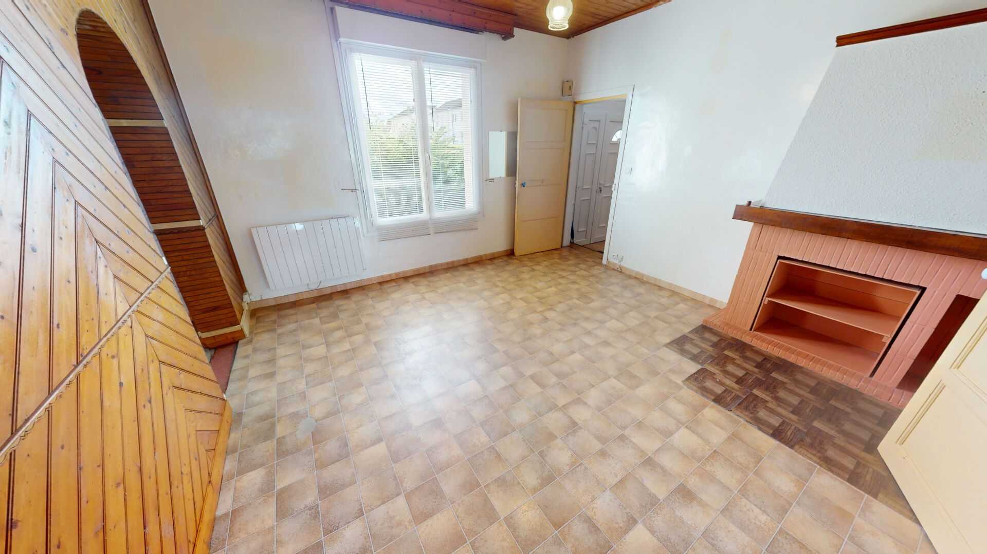 Photo MAISON EN PIERRE - 4 CHAMBRES - 10 MINS SUD DE CAEN image 3/6