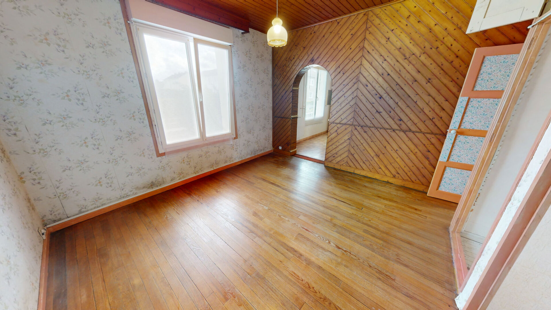 Photo MAISON EN PIERRE - 4 CHAMBRES - 10 MINS SUD DE CAEN image 4/6