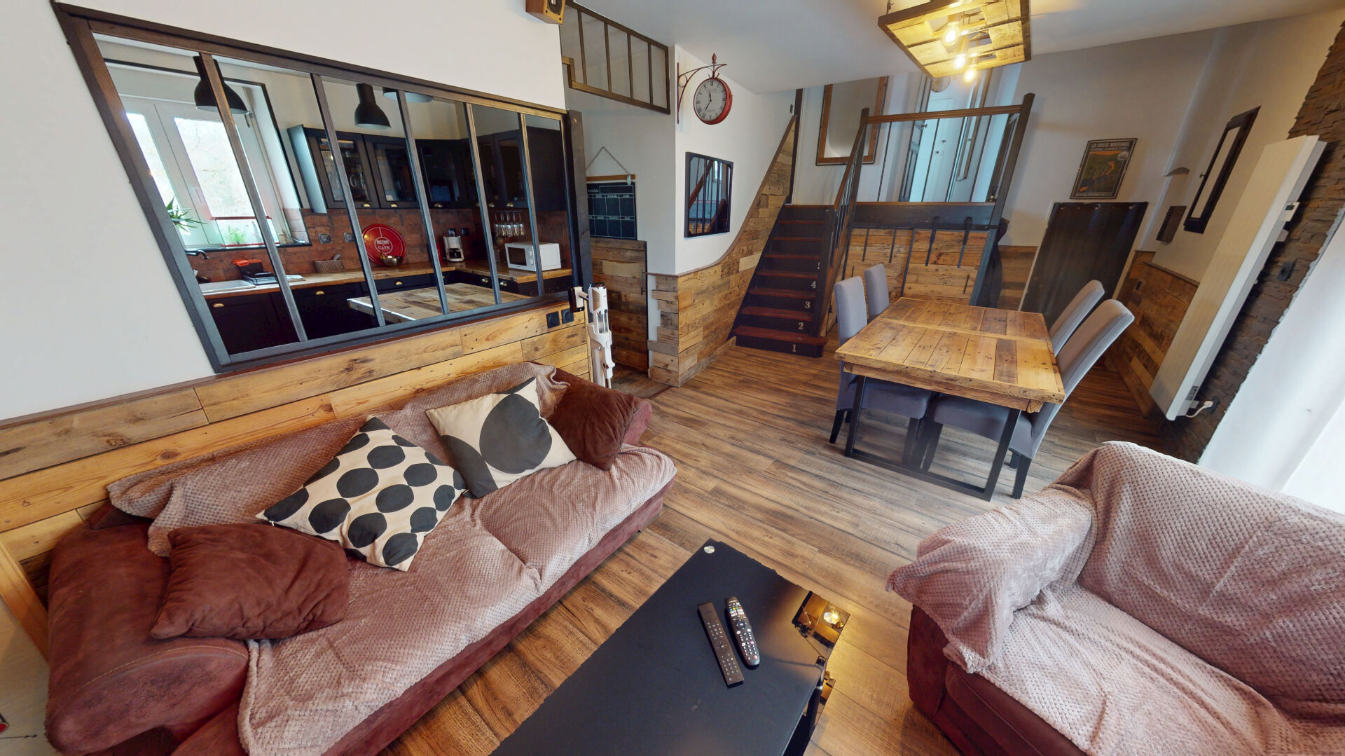 Agence immobilière de RUE DU PARTICULIER Caen