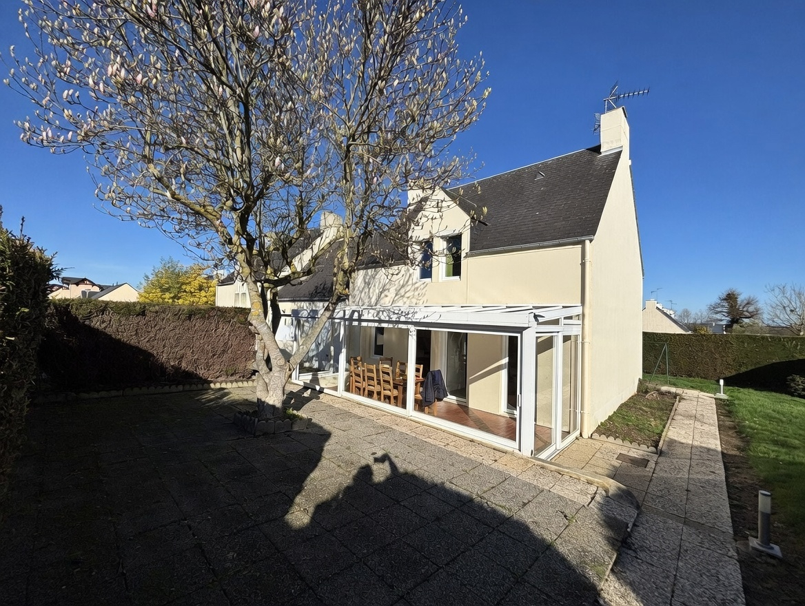 Agence immobilière de RUE DU PARTICULIER Bayeux