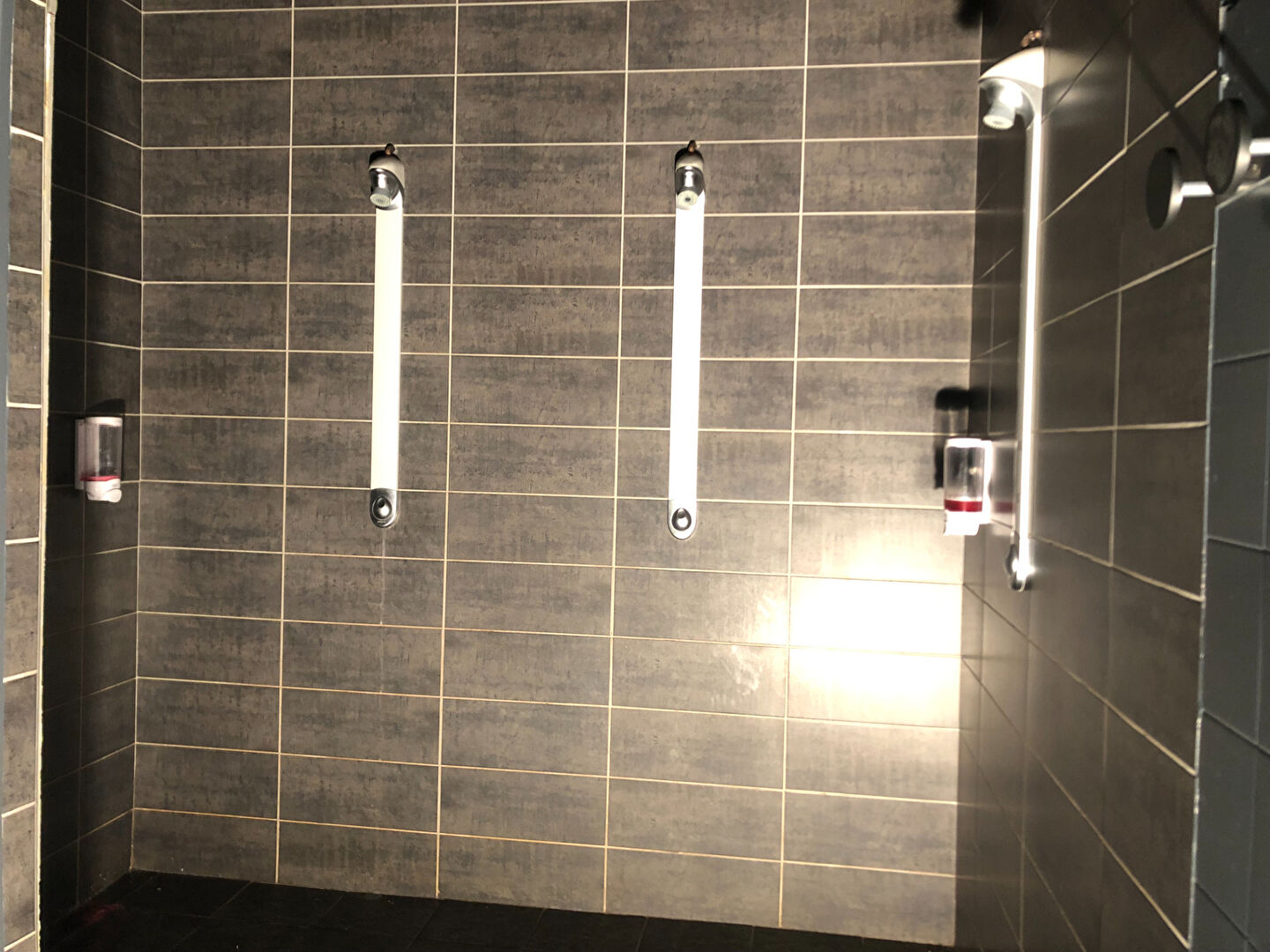 Photo Local commercial 380m² image 6/6