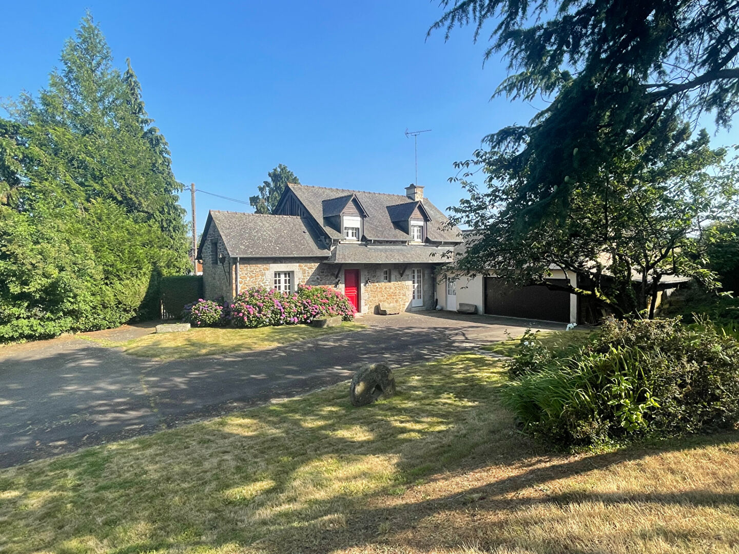 Photo Maison La Selle En Luitre 5 pièce(s) 116.50 m2 image 2/6