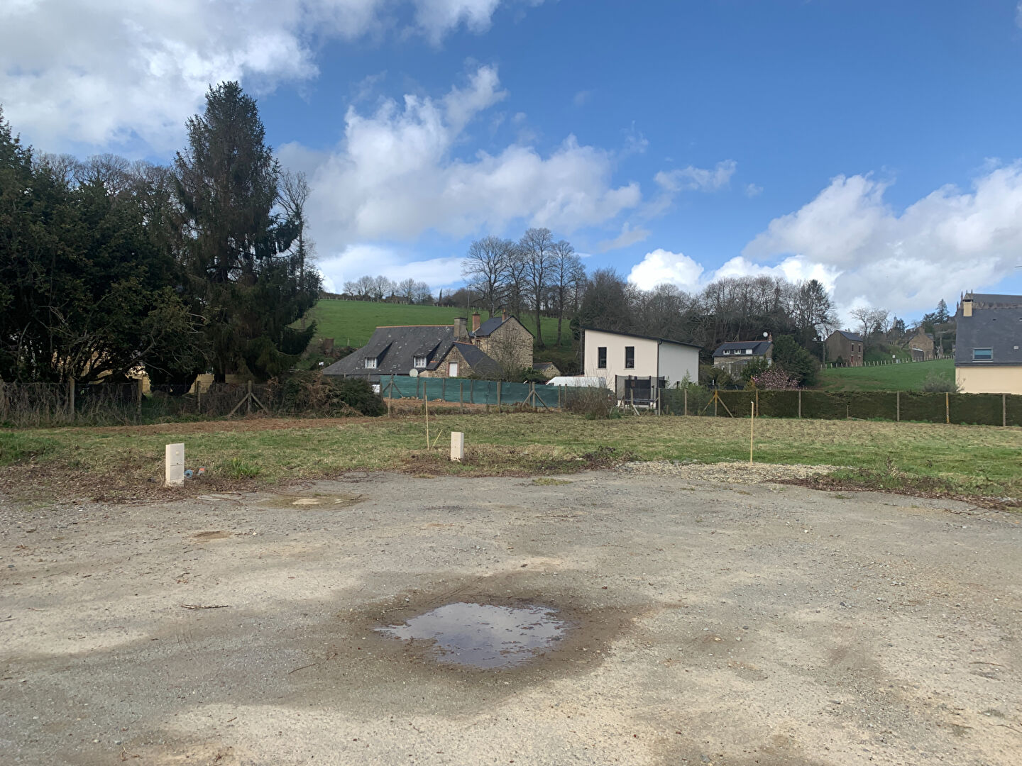 Photo Terrain 502 m2 proche cente ville FOUGERES image 2/4