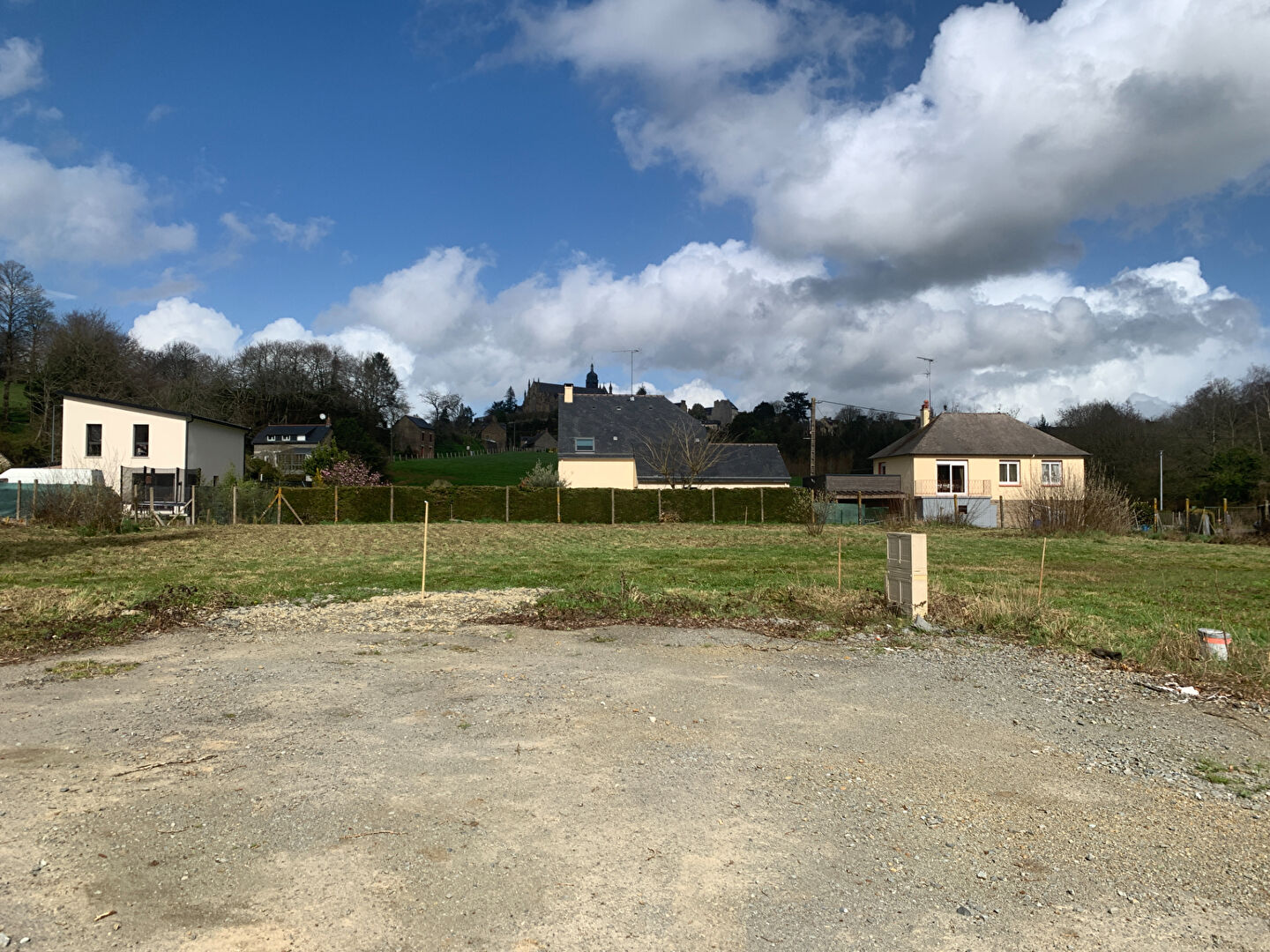 Photo Terrain 502 m2 proche cente ville FOUGERES image 3/4