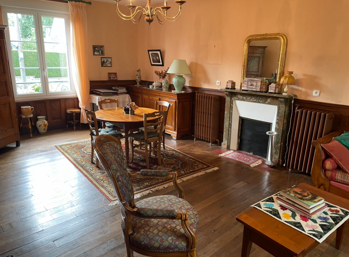 Photo Maison T6, 4ch, Surface de 134m² , Terrain de  628m², Garage Double !!! image 3/6