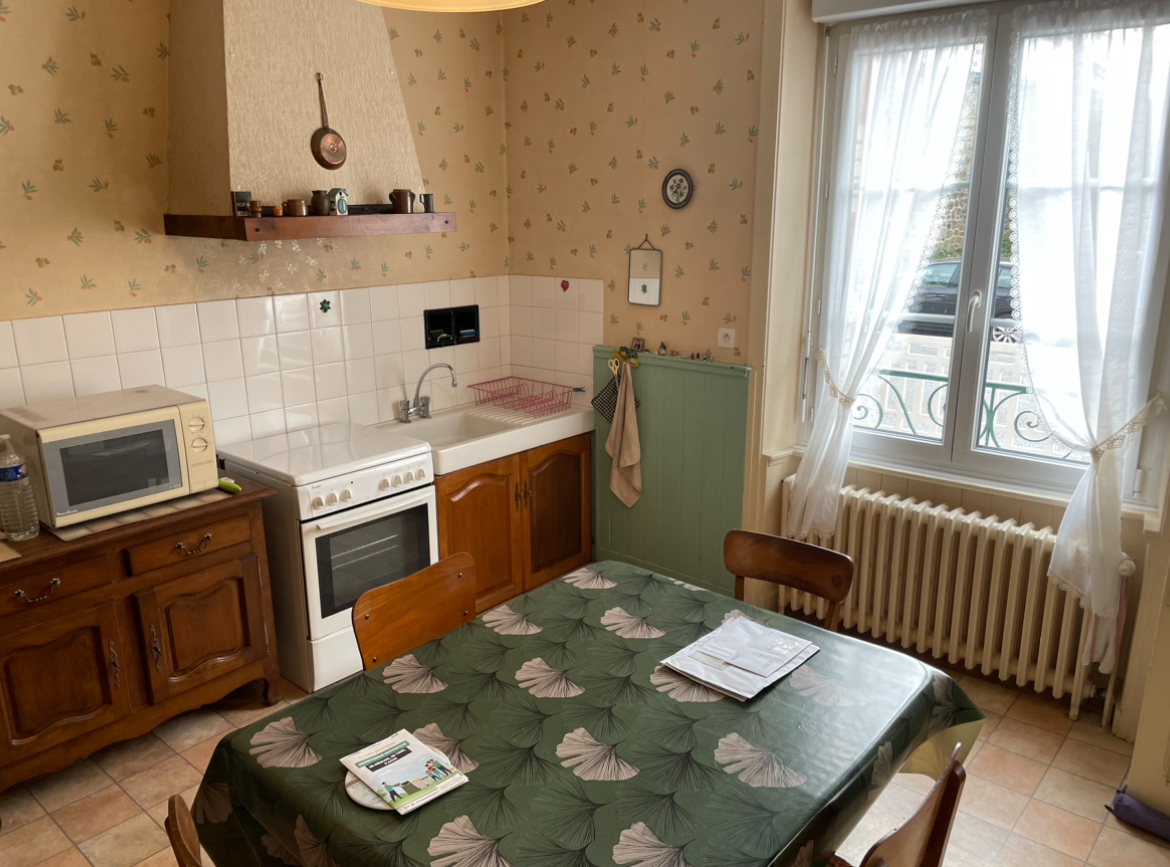 Photo Maison T6, 4ch, Surface de 134m² , Terrain de  628m², Garage Double !!! image 5/6