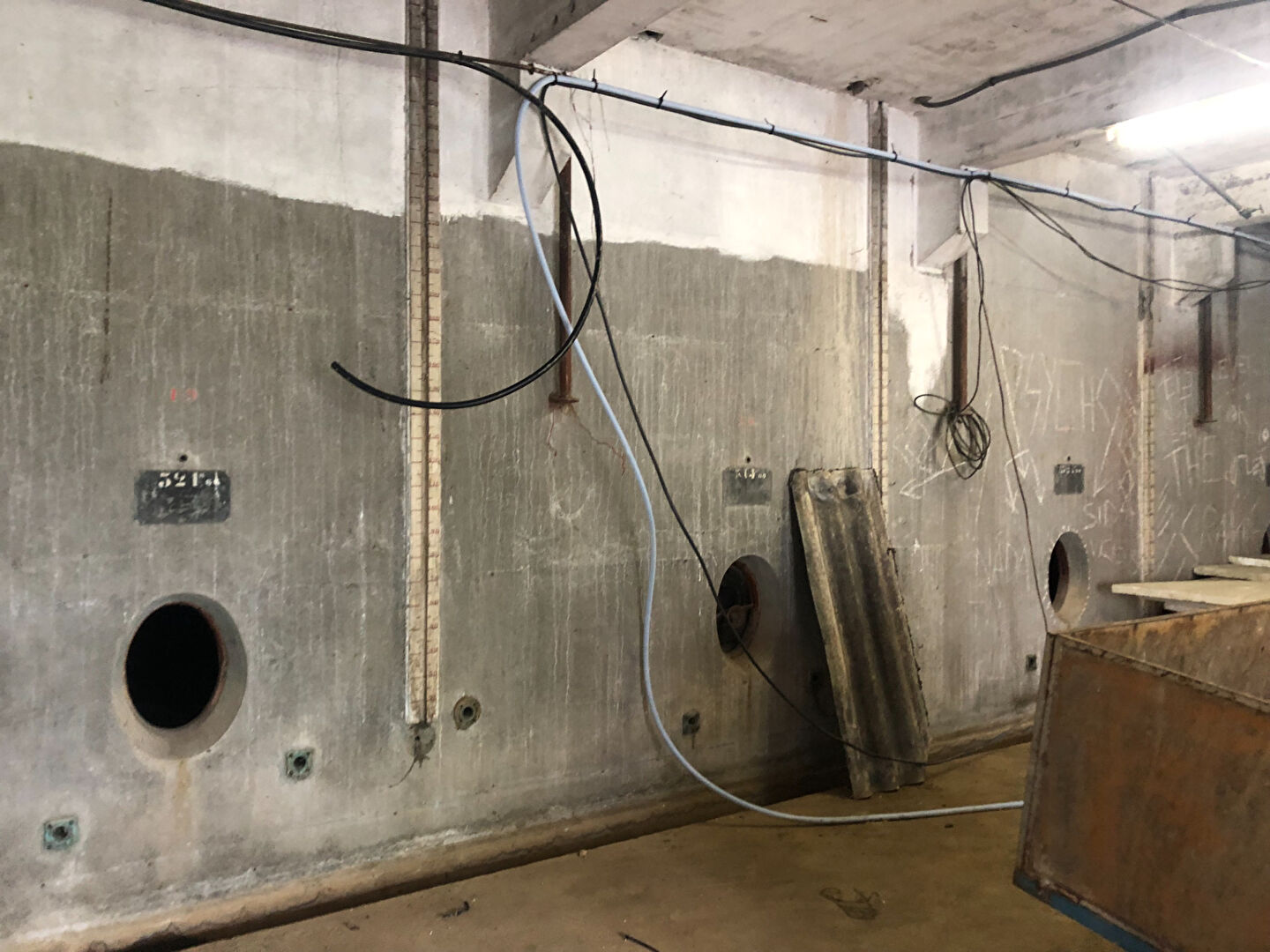 Photo Parking / box Fougeres image 5/6