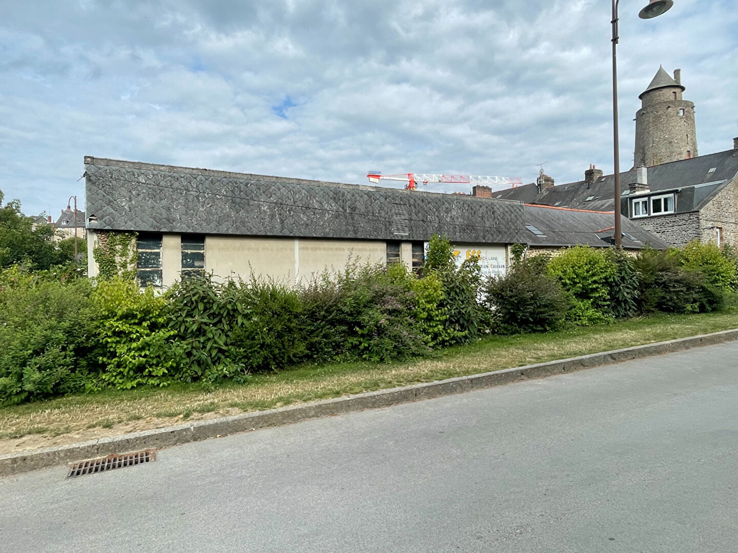 Photo Local commercial Fougeres 354.6 m2 image 2/6