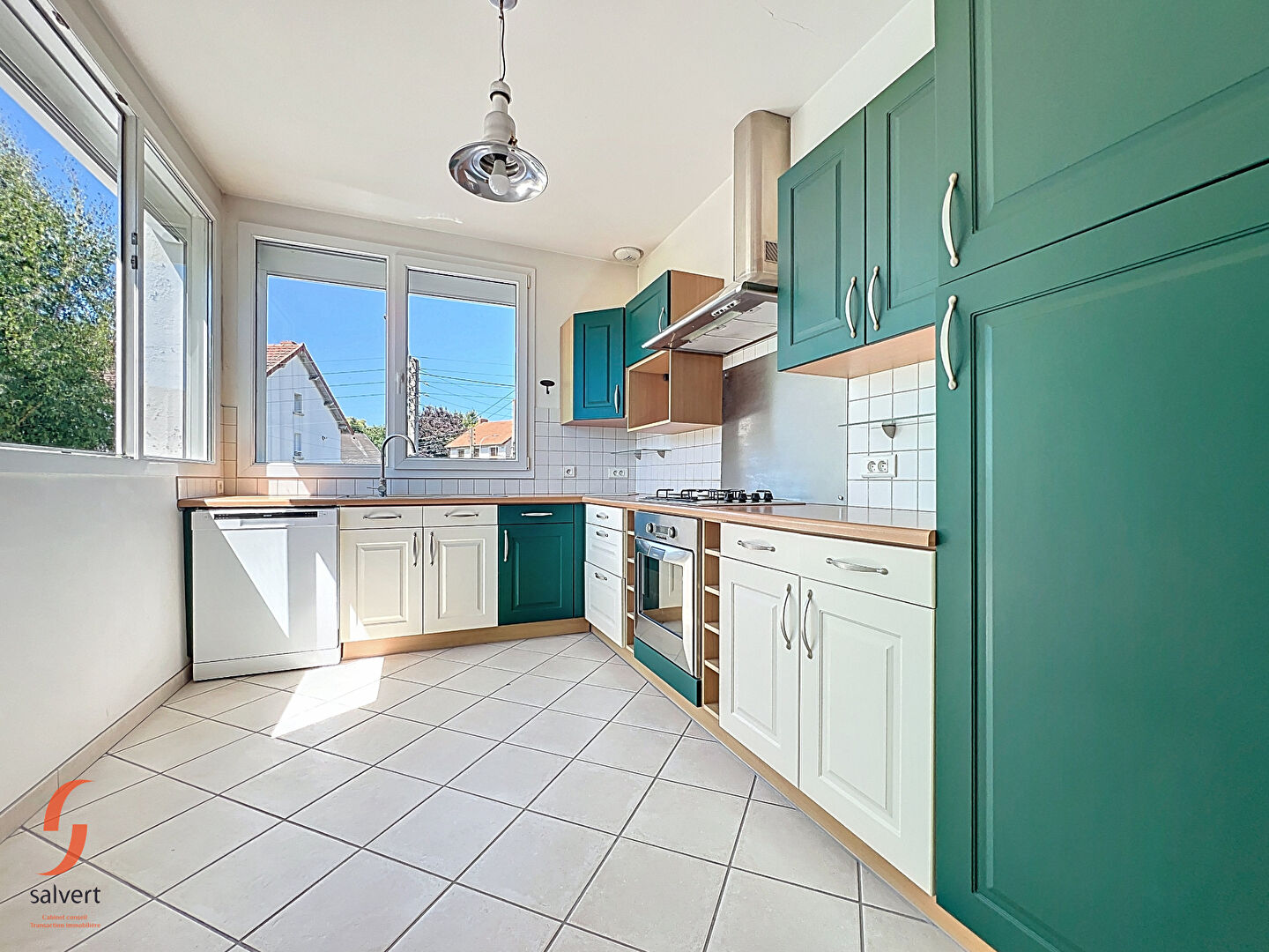 Photo A vendre, maison, 5 pièces, plain-pied sur jardin, rénovée image 5/6