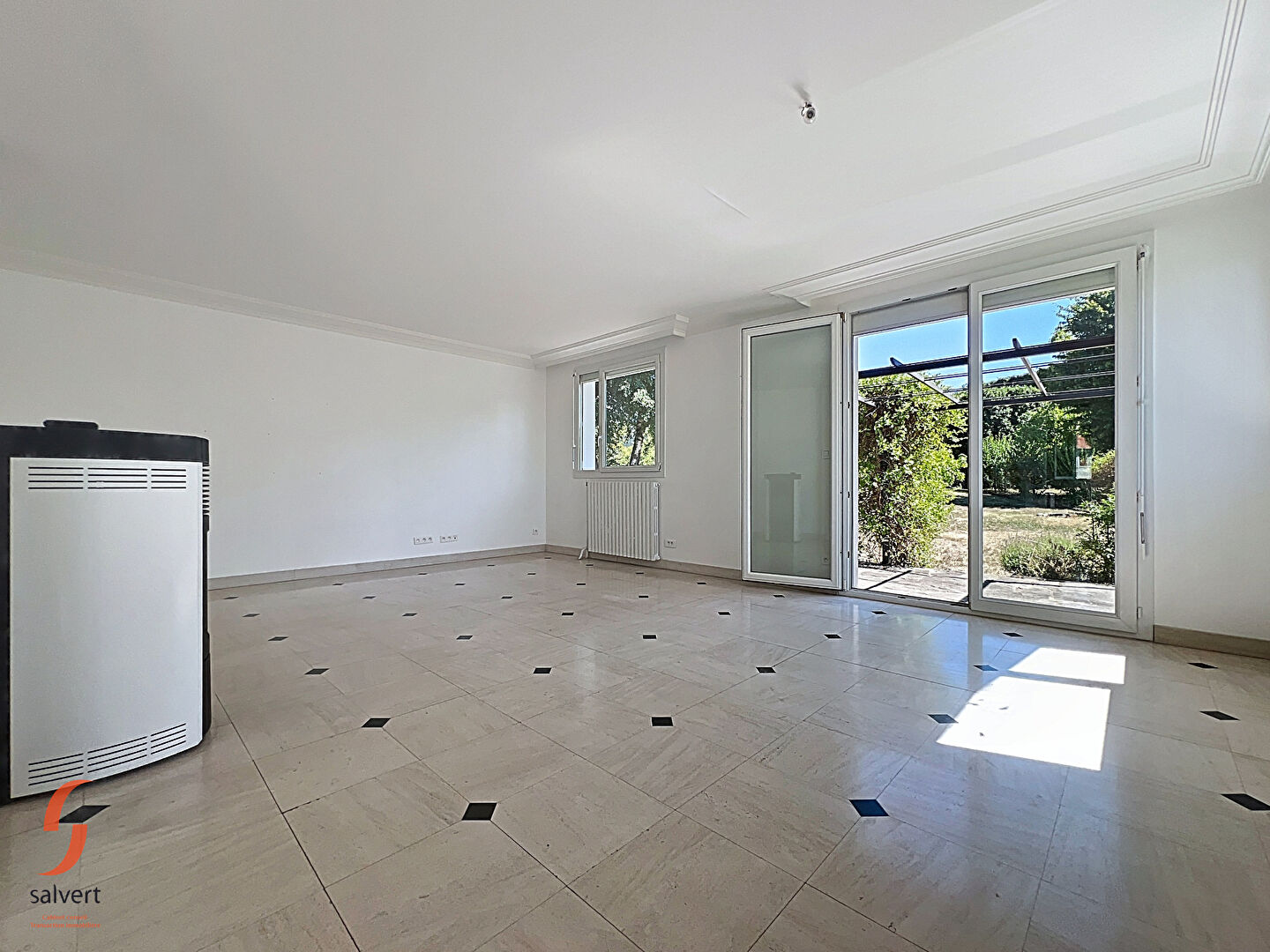 Photo A vendre, maison, 5 pièces, plain-pied sur jardin, rénovée image 6/6