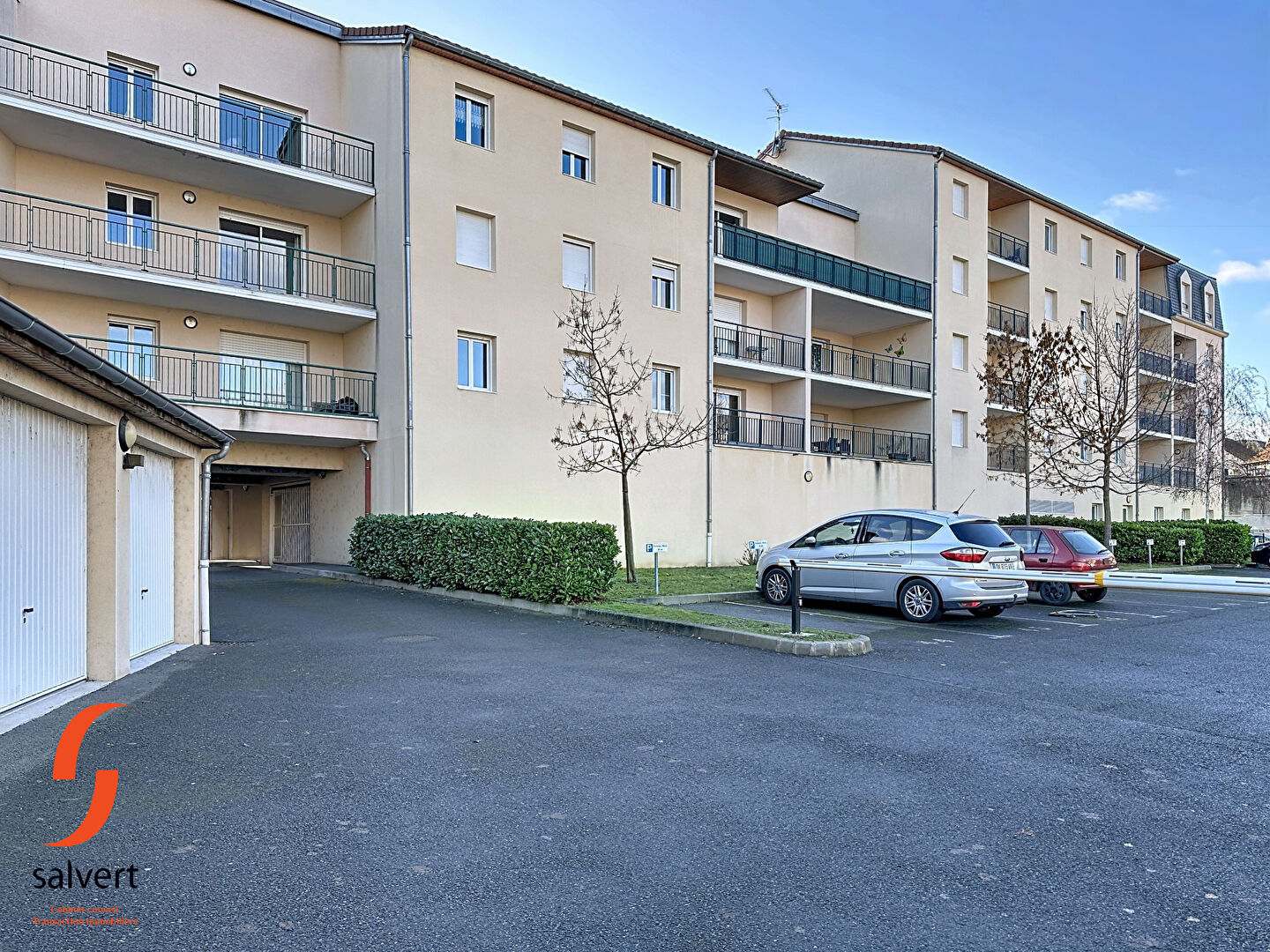 A vendre Appartement F2 avec terrasse et ascenseur