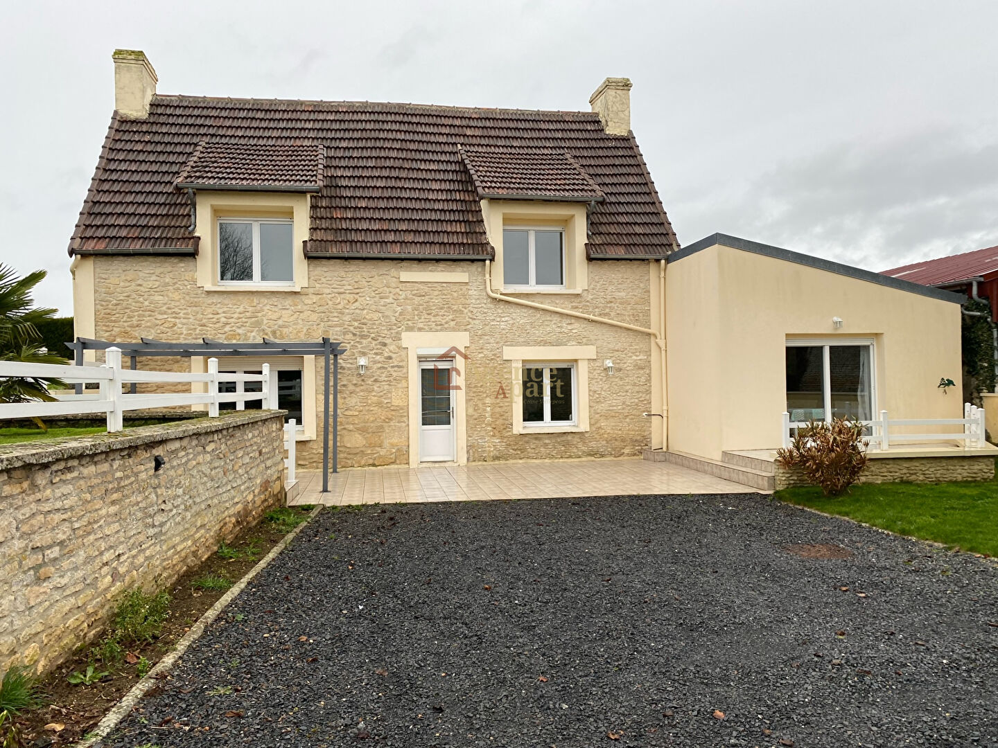 Agence immobilière de AGENCE A PART