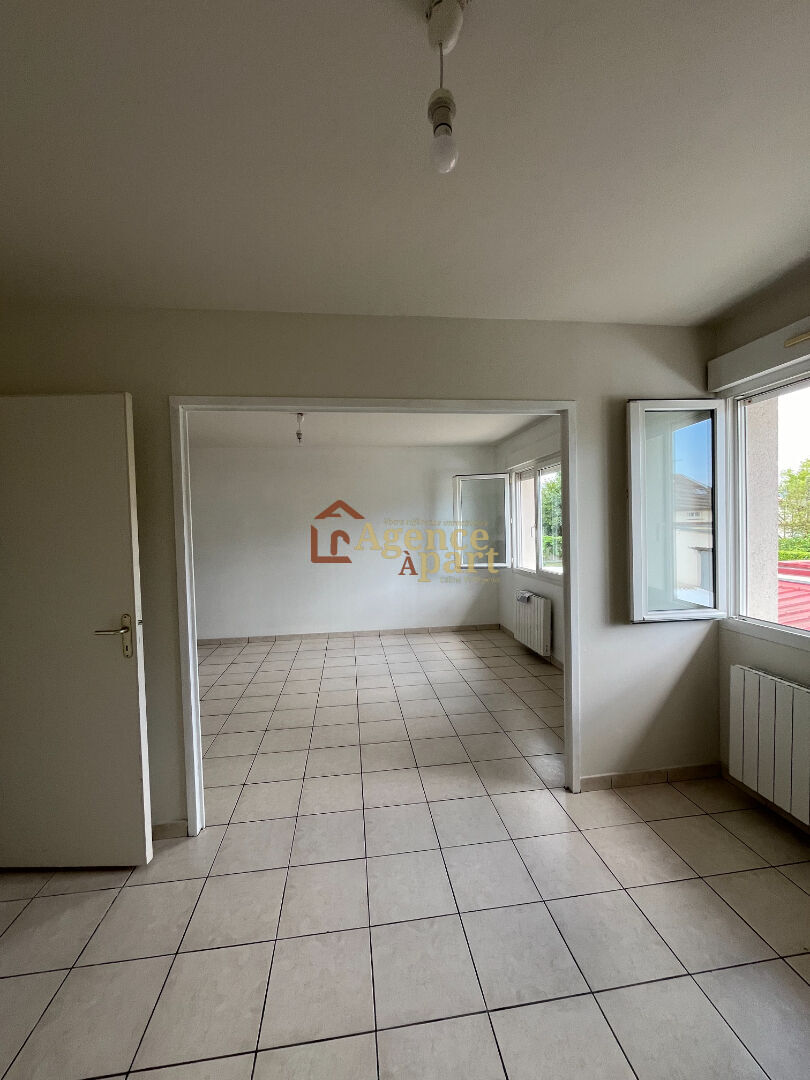 Photo Immeuble Sannerville - 5 appartements image 3/5