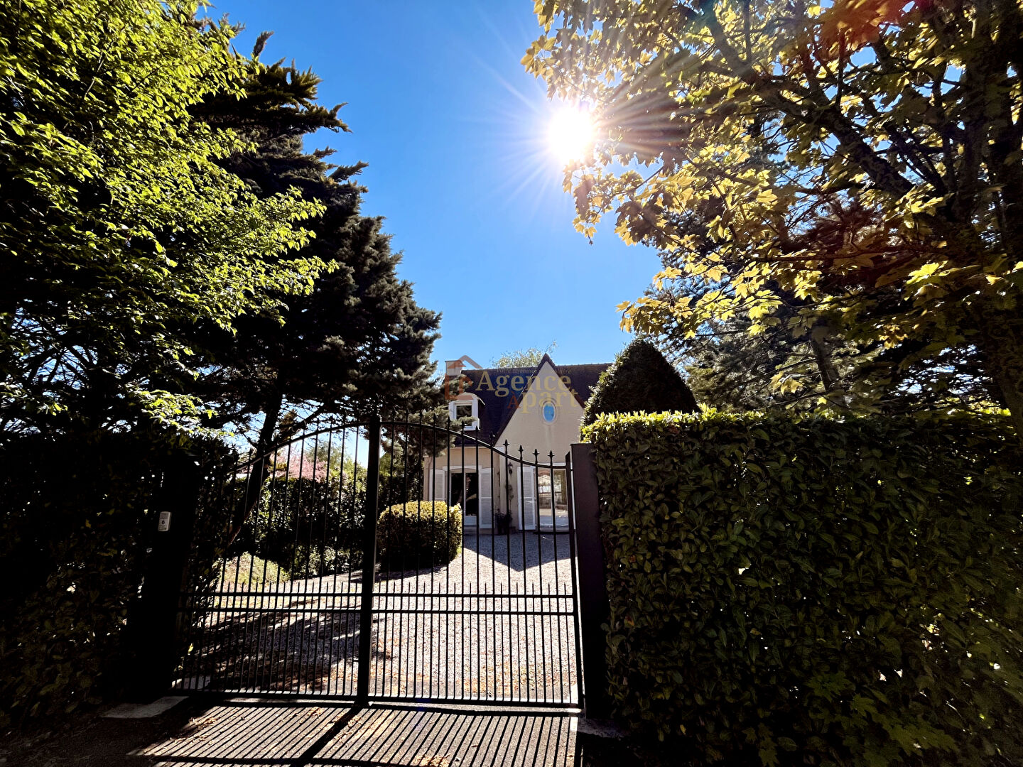 Agence immobilière de AGENCE A PART